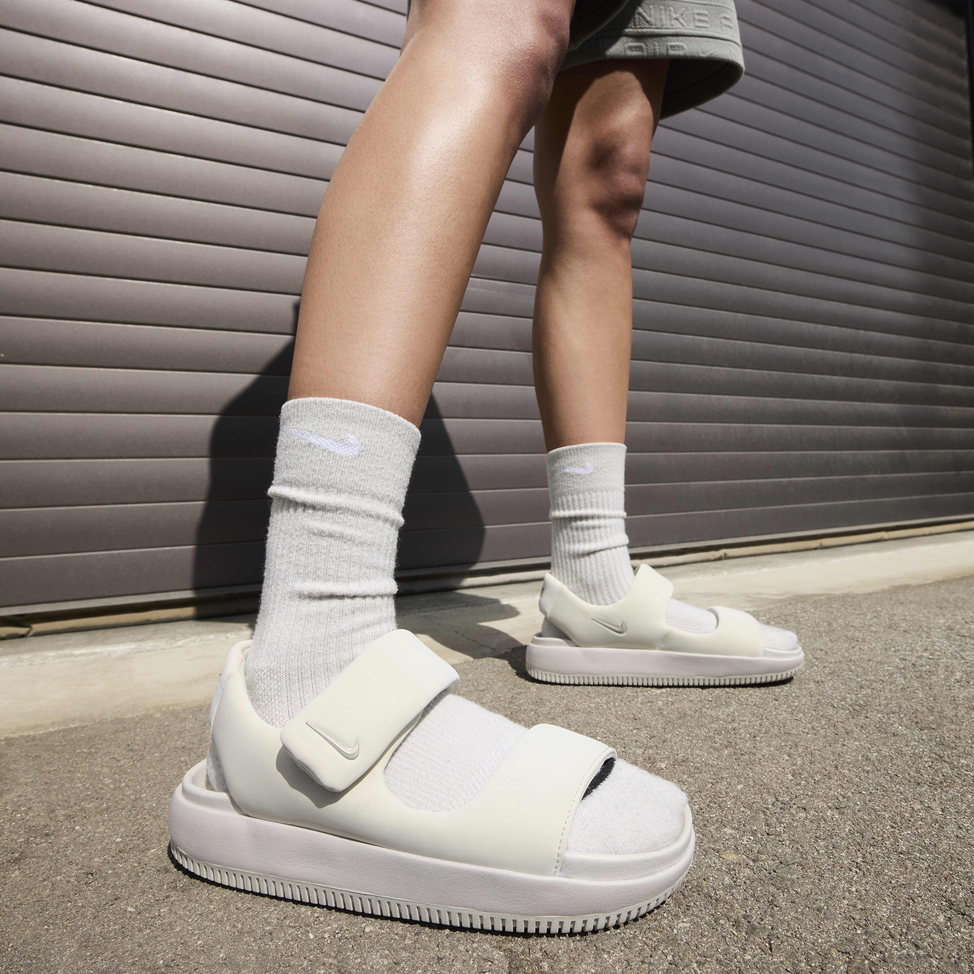 NIKE新品★CALM SANDAL24cm(ホワイト) 楽天市場】CALM（靴）の通販