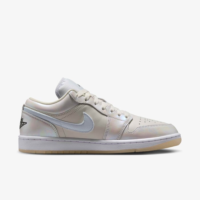 Air Jordan 1 Low SE 'LNY' image number 2 Air Jordan 1 Low SE 'LNY' image number 2