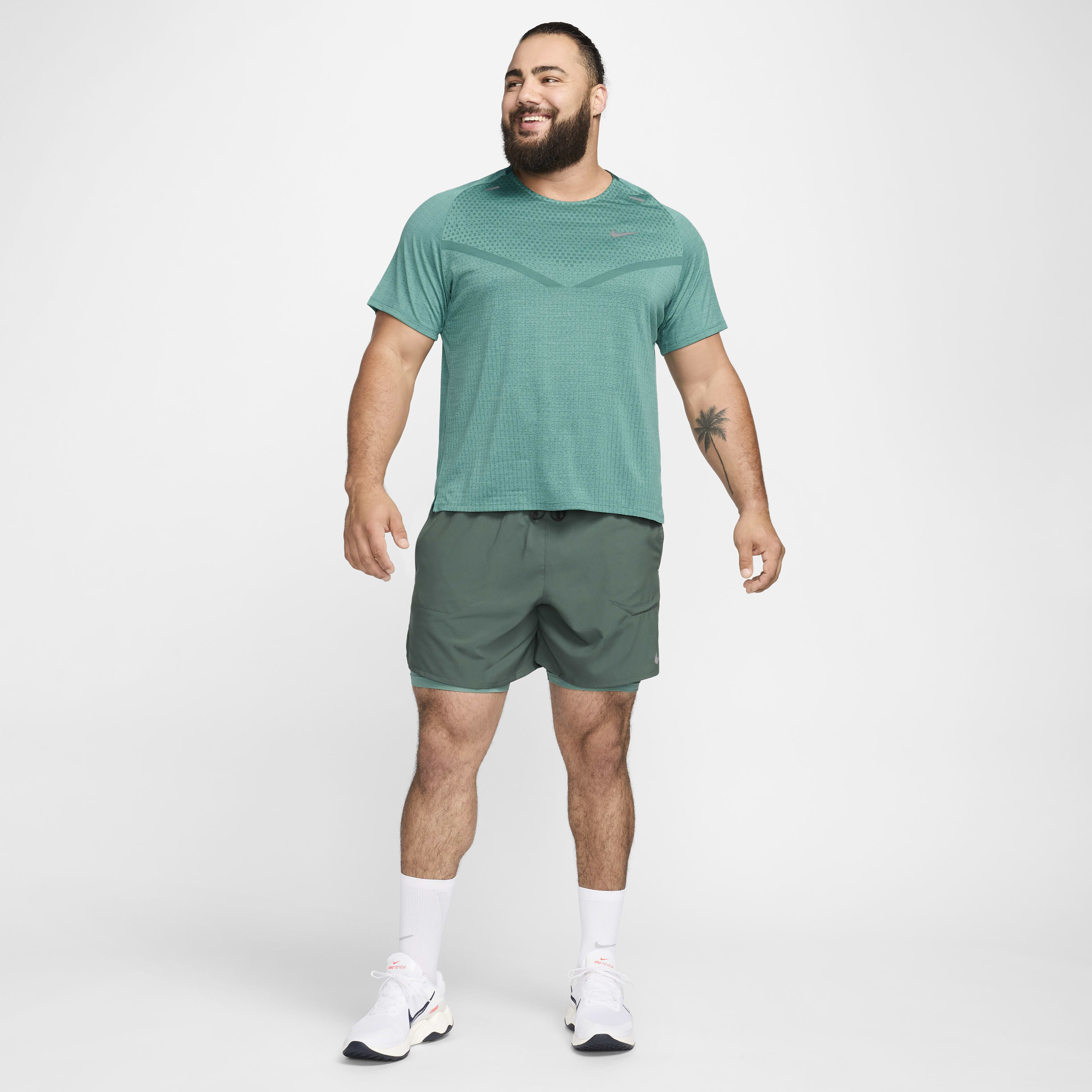 Nike tech knit shorts discount