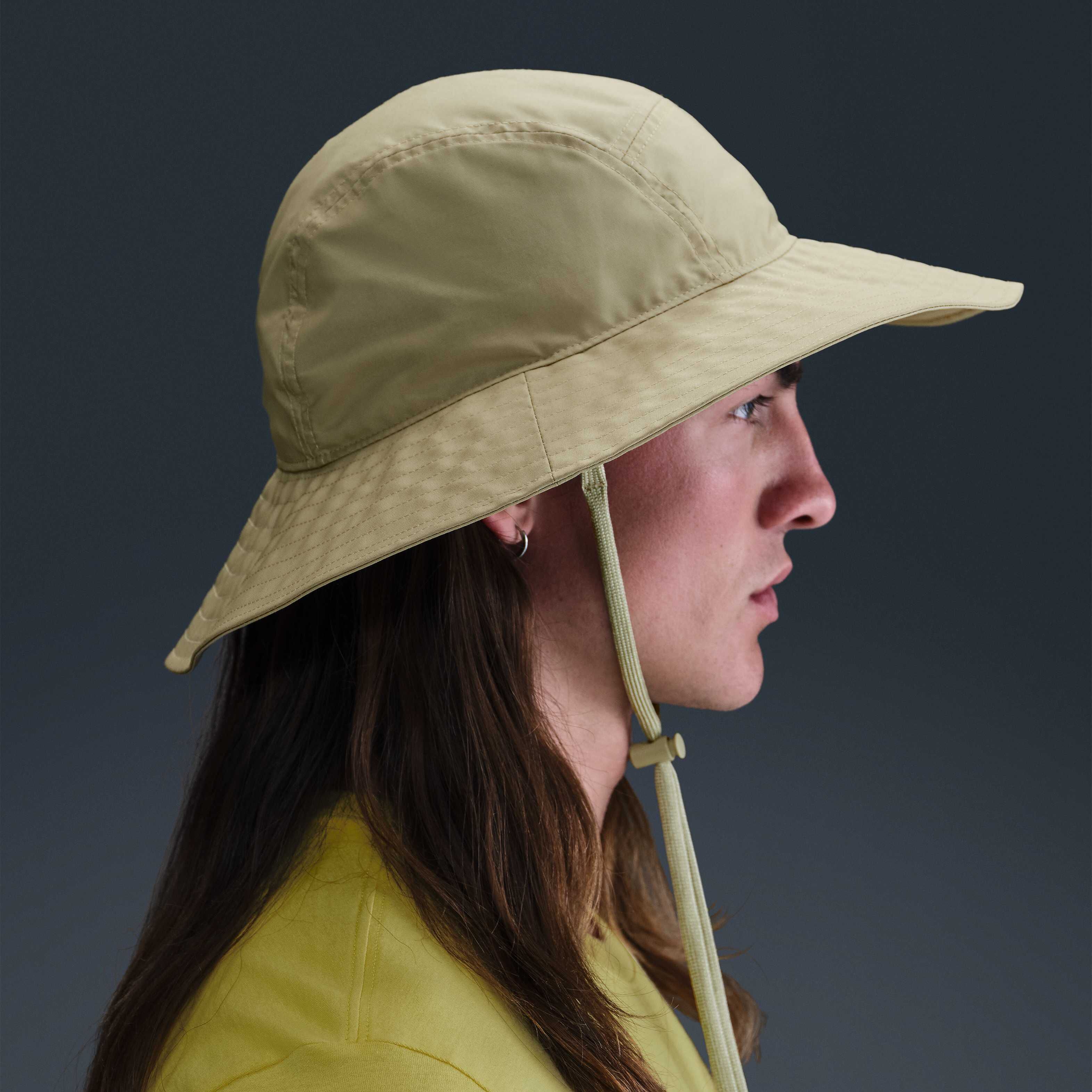 ★Nike★ Apex Wide Brim Bucket Hat Desert Khaki HJ7135253 HJ Buy Nike Apex Wide-Brim Bucket Hat - Desert Khaki | Nike