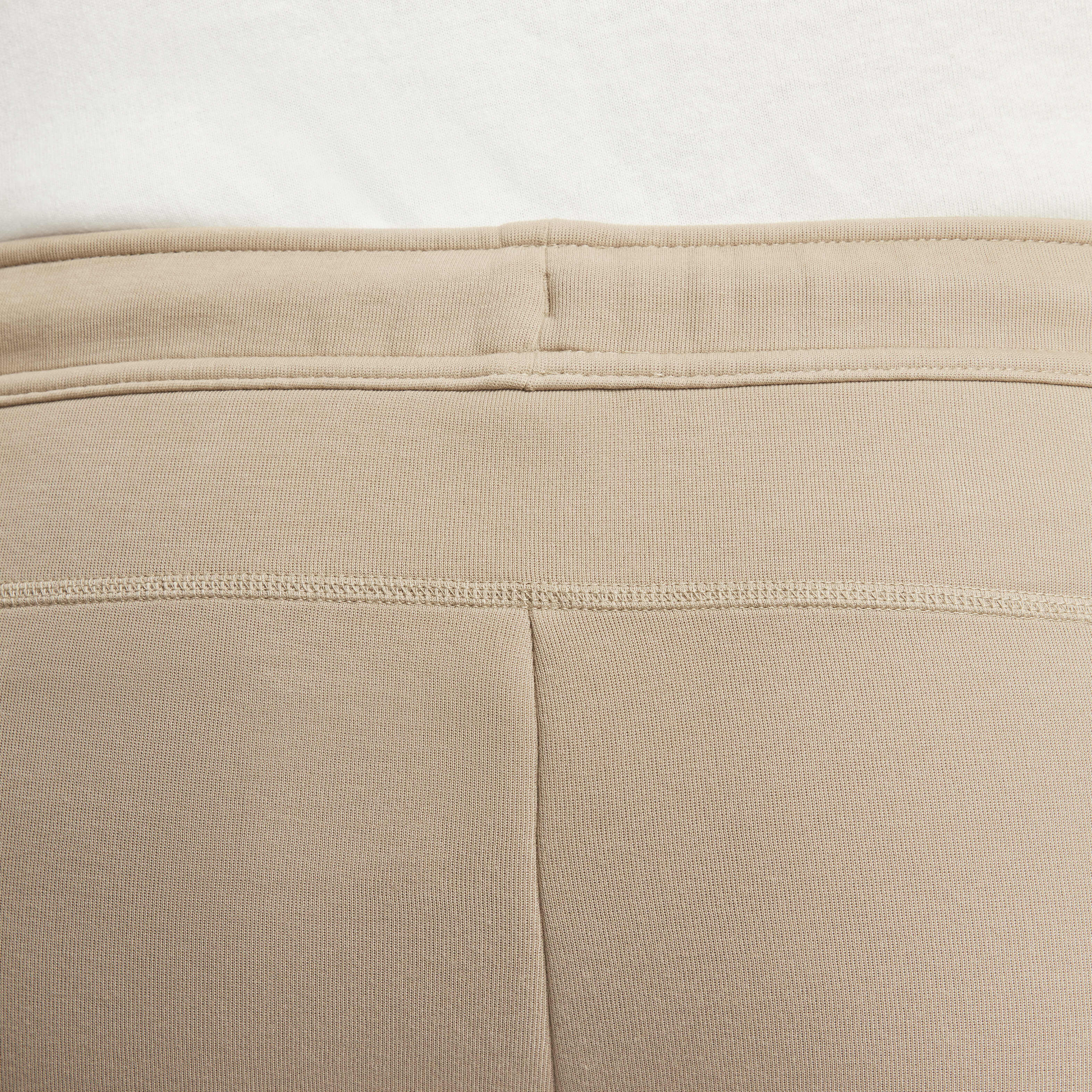 Nike Sportswear Tech Fleece image number 18