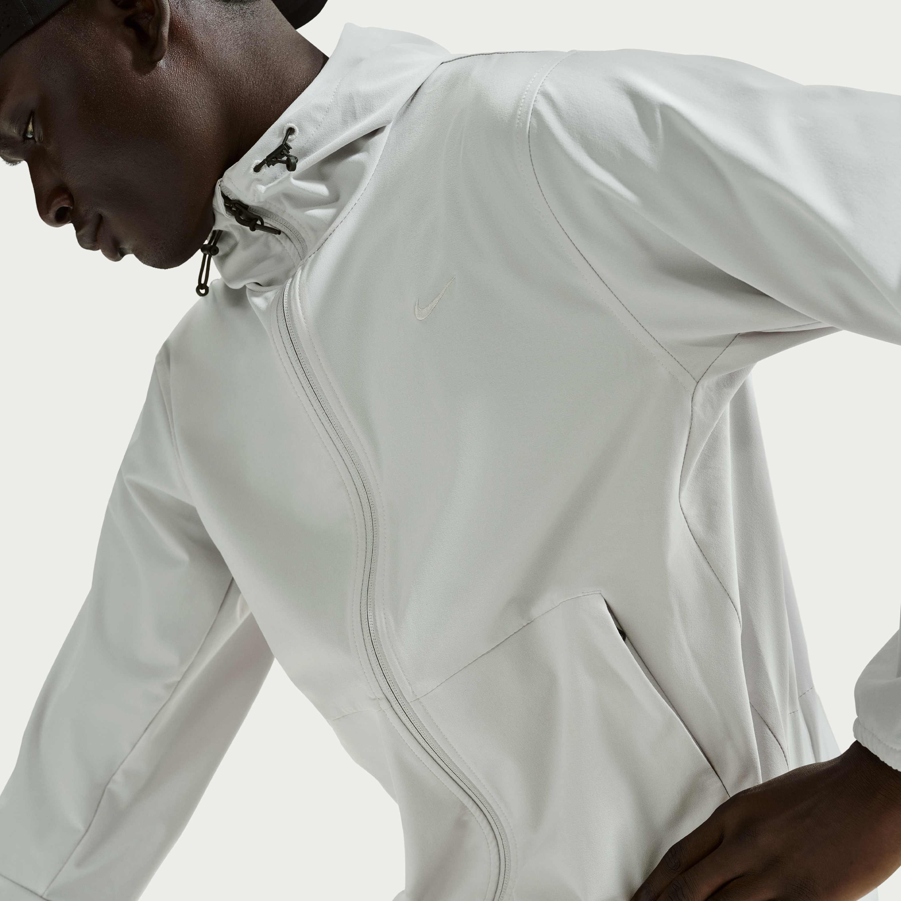 نايكي انليميتد image number 2