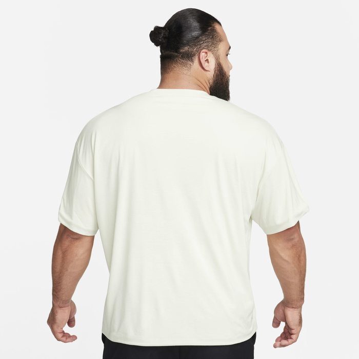 نايكي سبورتسوير تك باك image number 9 نايكي سبورتسوير تك باك image number 9