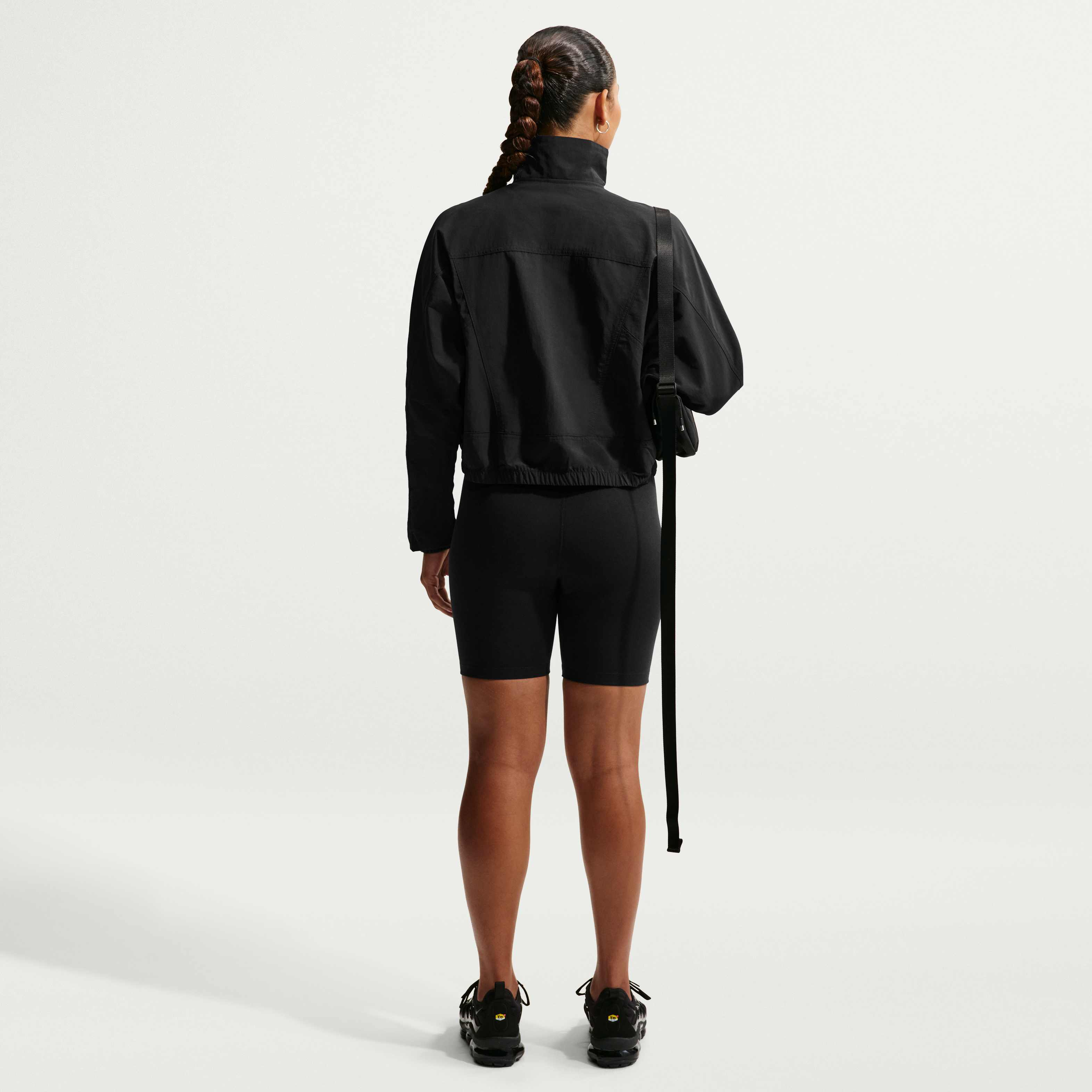 Nike Sportswear Everything Wovens image number 4