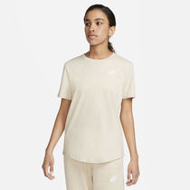 Nike Sportswear Club Essentials