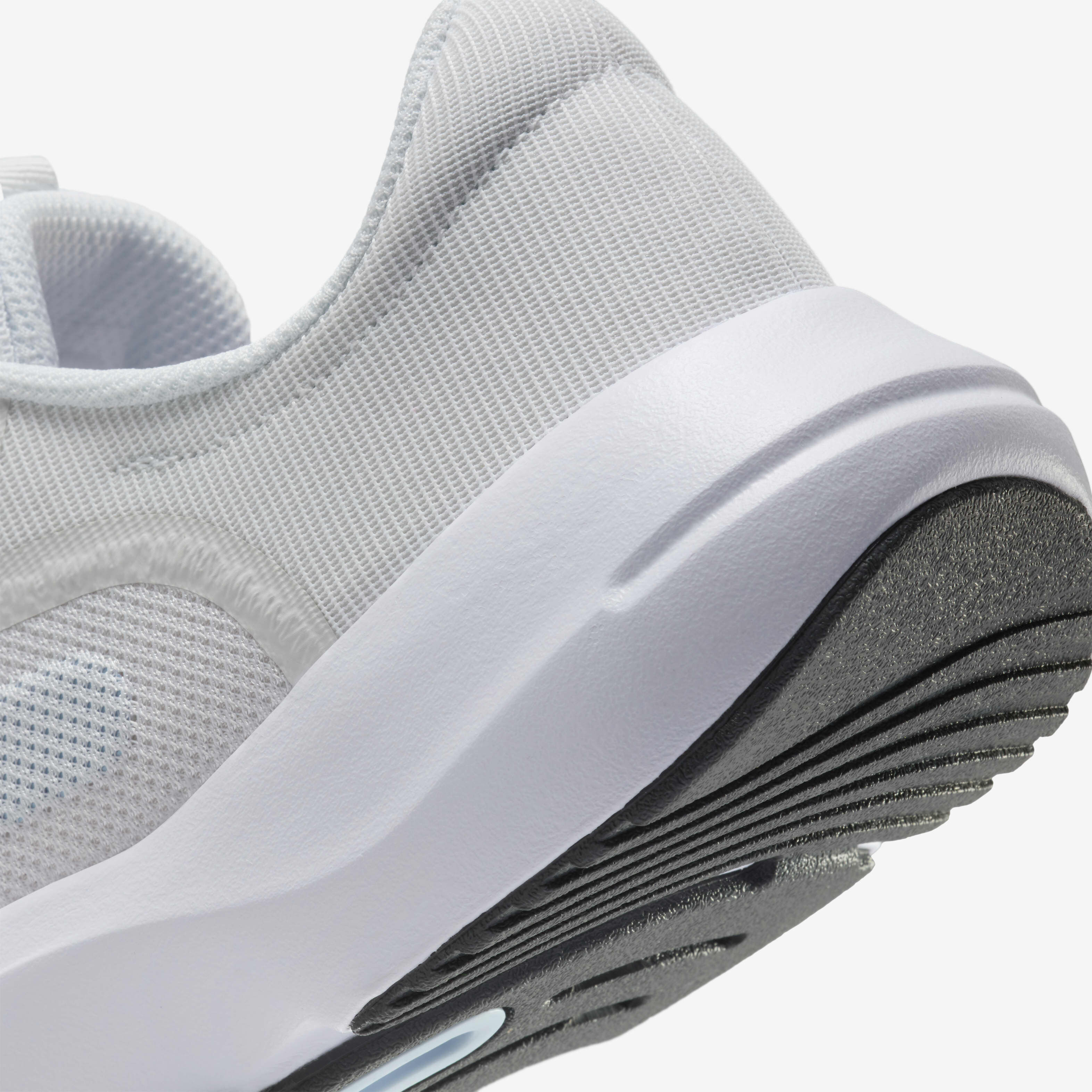 Nike in season tr 7 mtlc shop