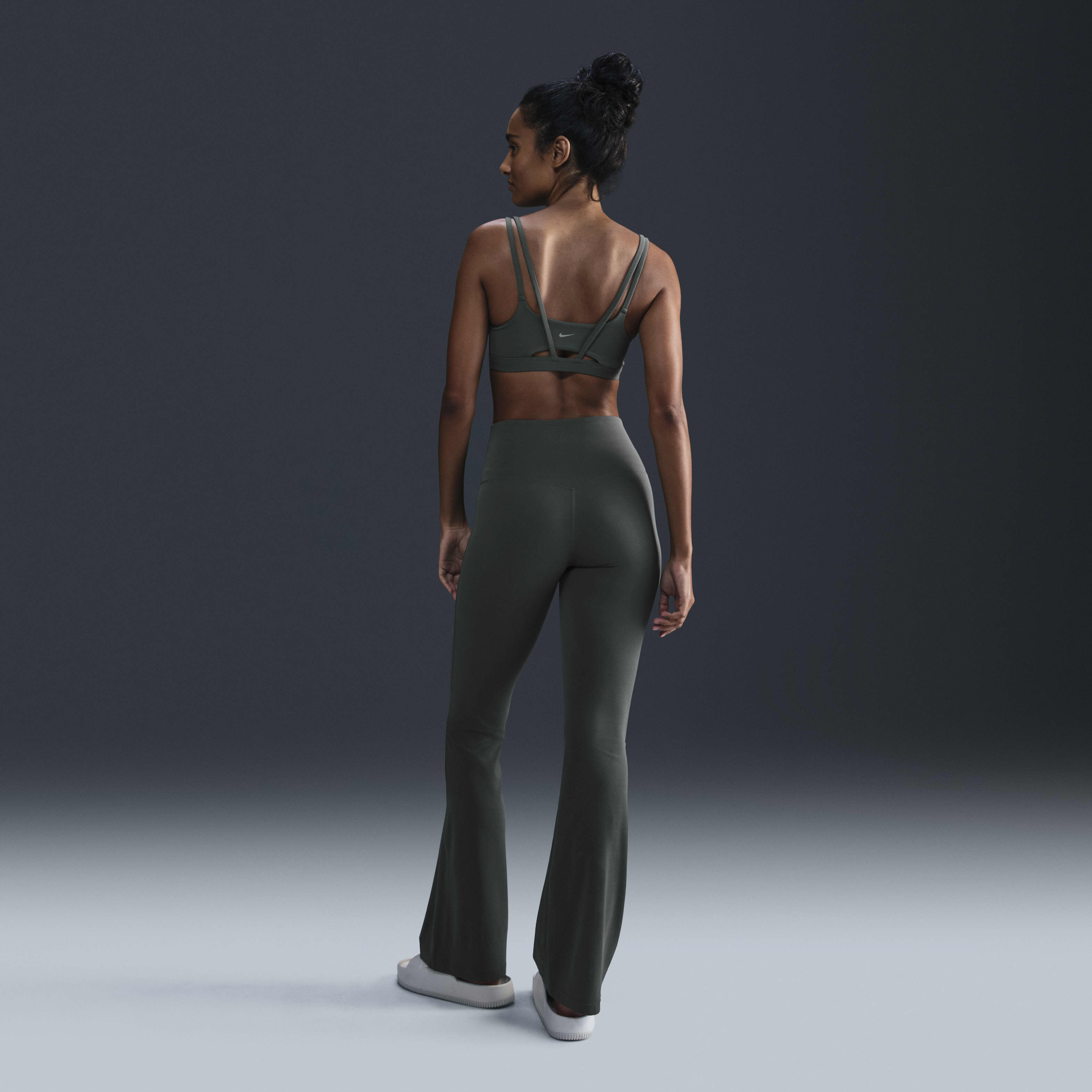 Nike Zenvy image number 3