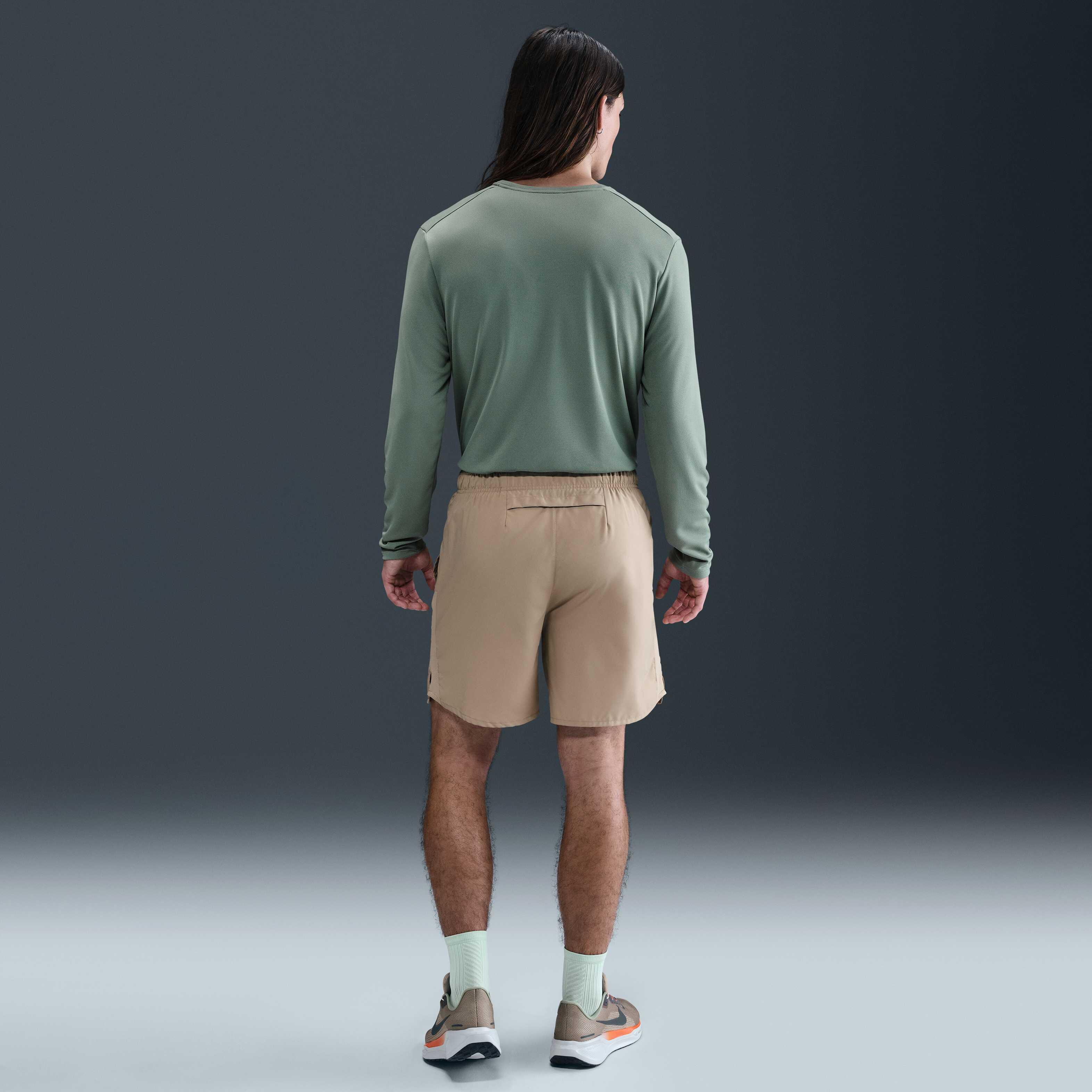 Nike Miler image number 4