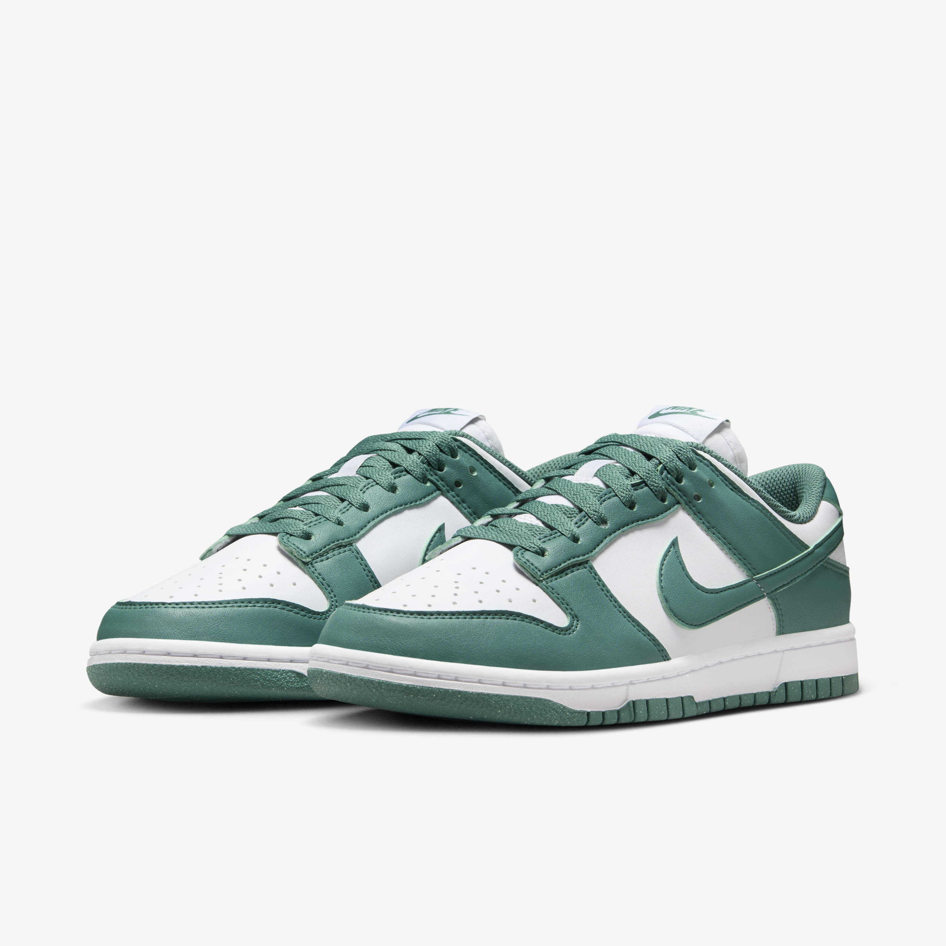 NIKE DUNK LOW NEXT NATURE 25㎝ Men's) Nike Dunk Low Retro SE Next Nature 'Sun Club Arctic