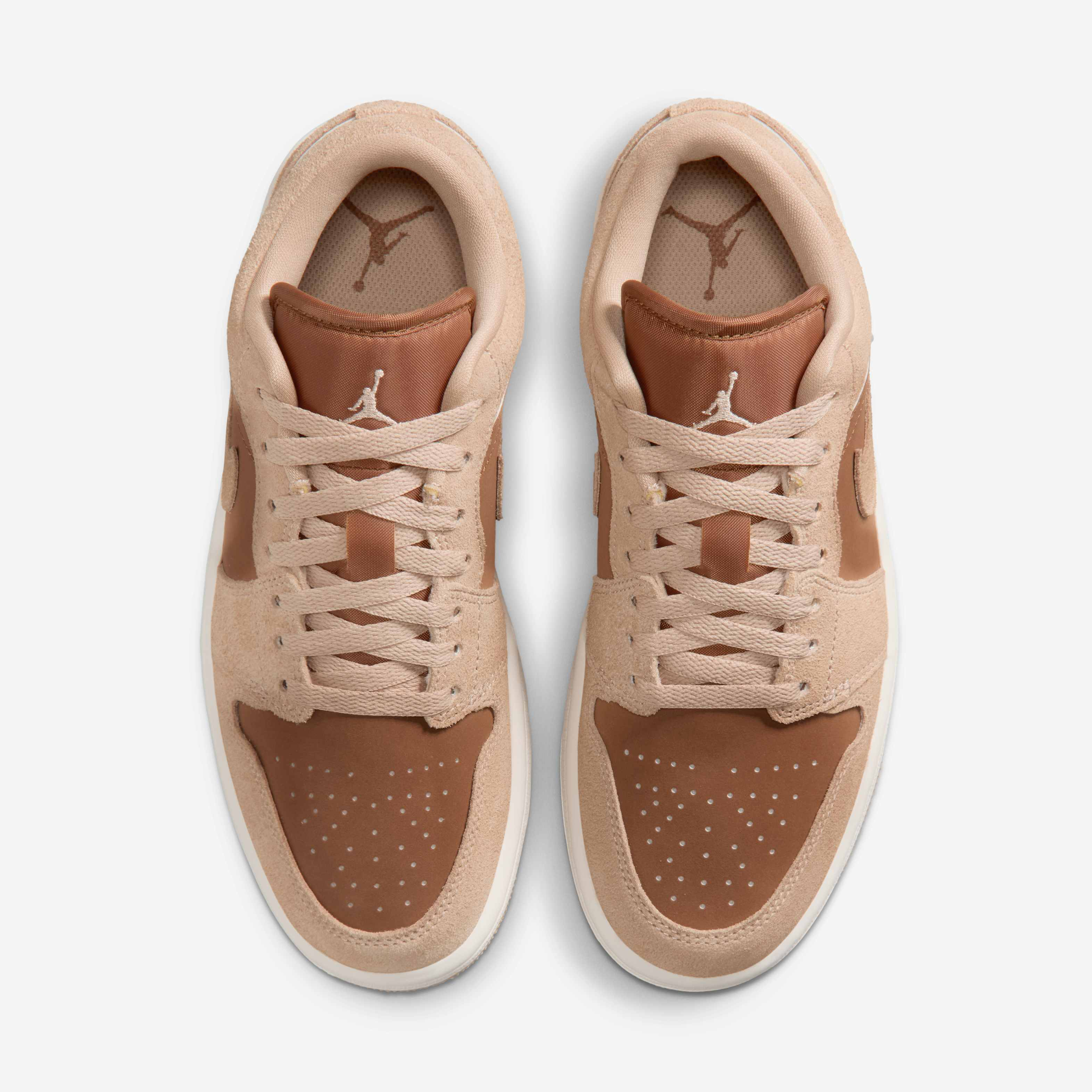 Air Jordan 1 Low image number 3