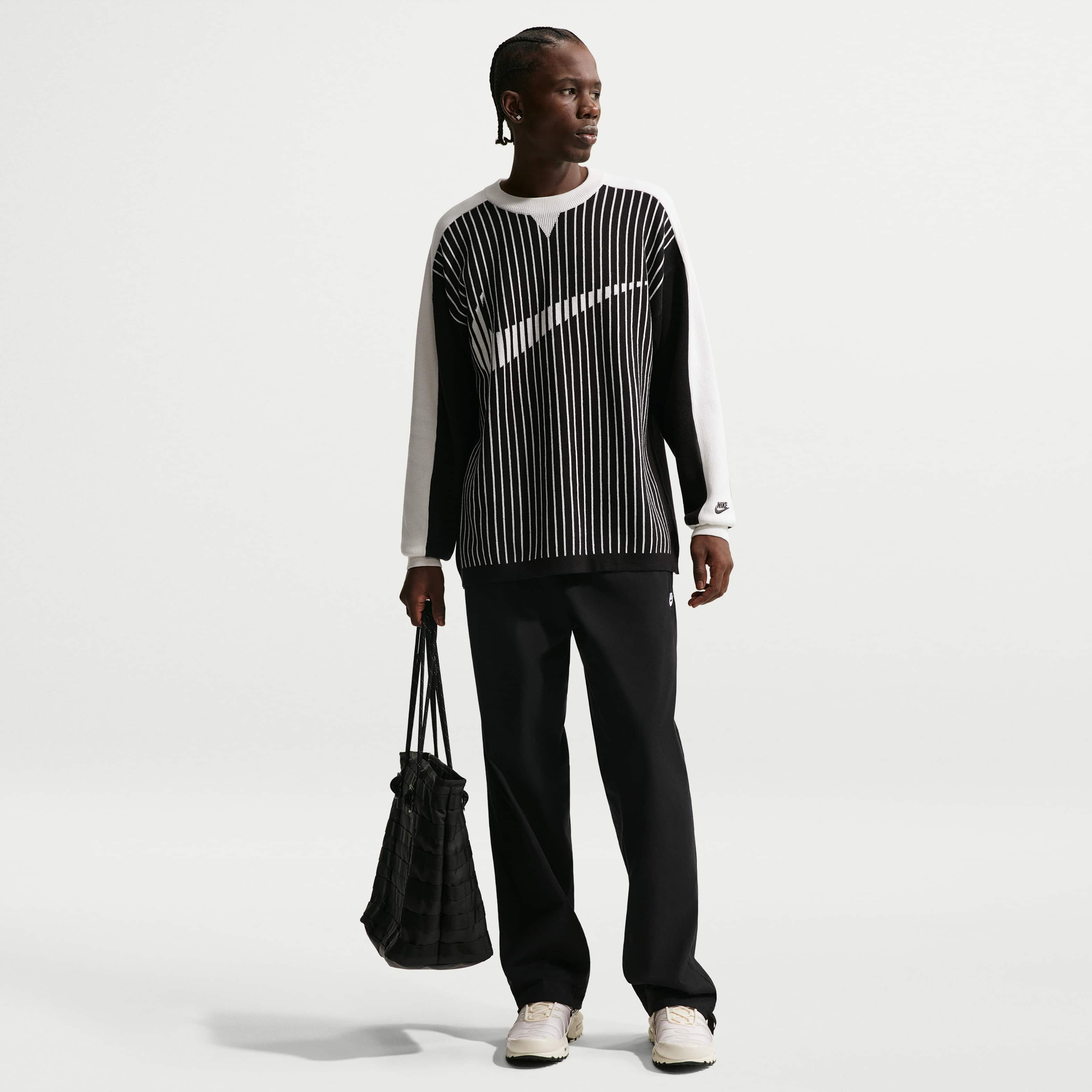 Nike Sportswear Club image number 3