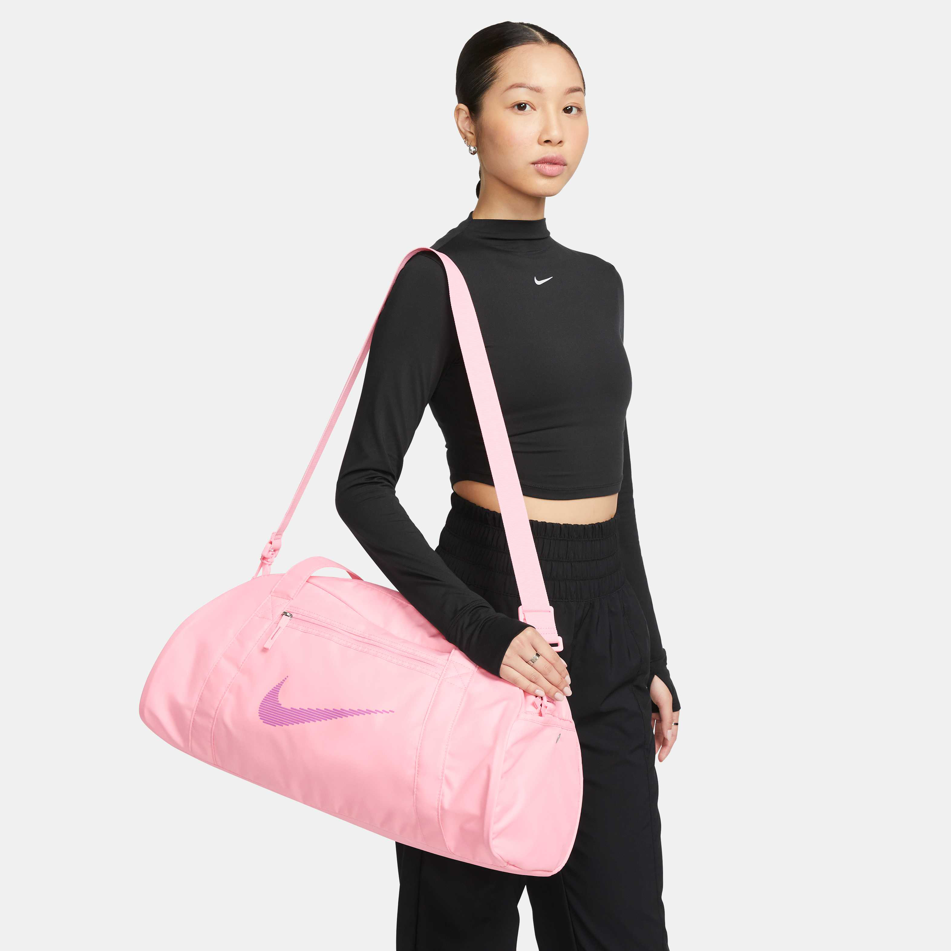 pink nike duffel bag