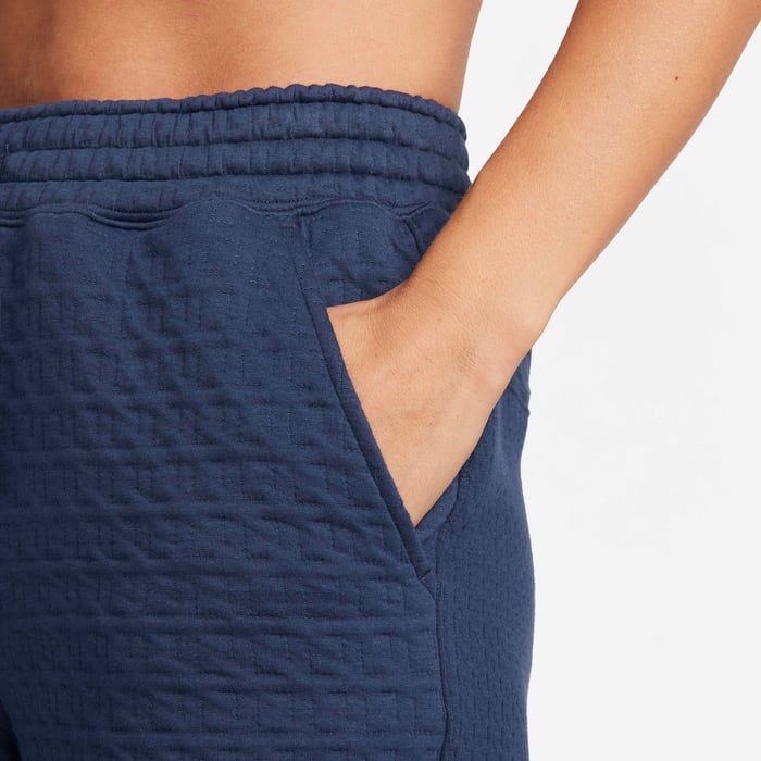 Nike Yoga Therma-FIT image number 2 Nike Yoga Therma-FIT image number 2