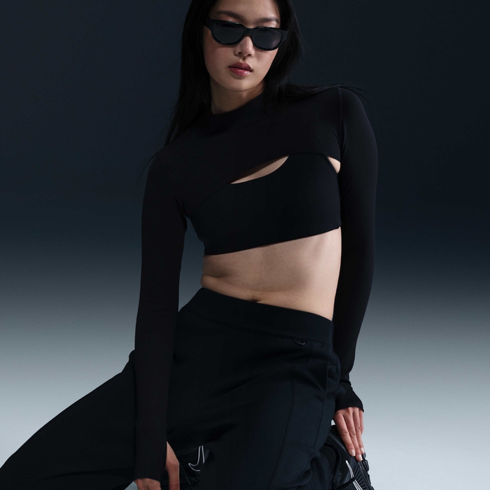 نايكي 24.7 امبوسبلي سوفت image number 4 نايكي 24.7 امبوسبلي سوفت image number 4