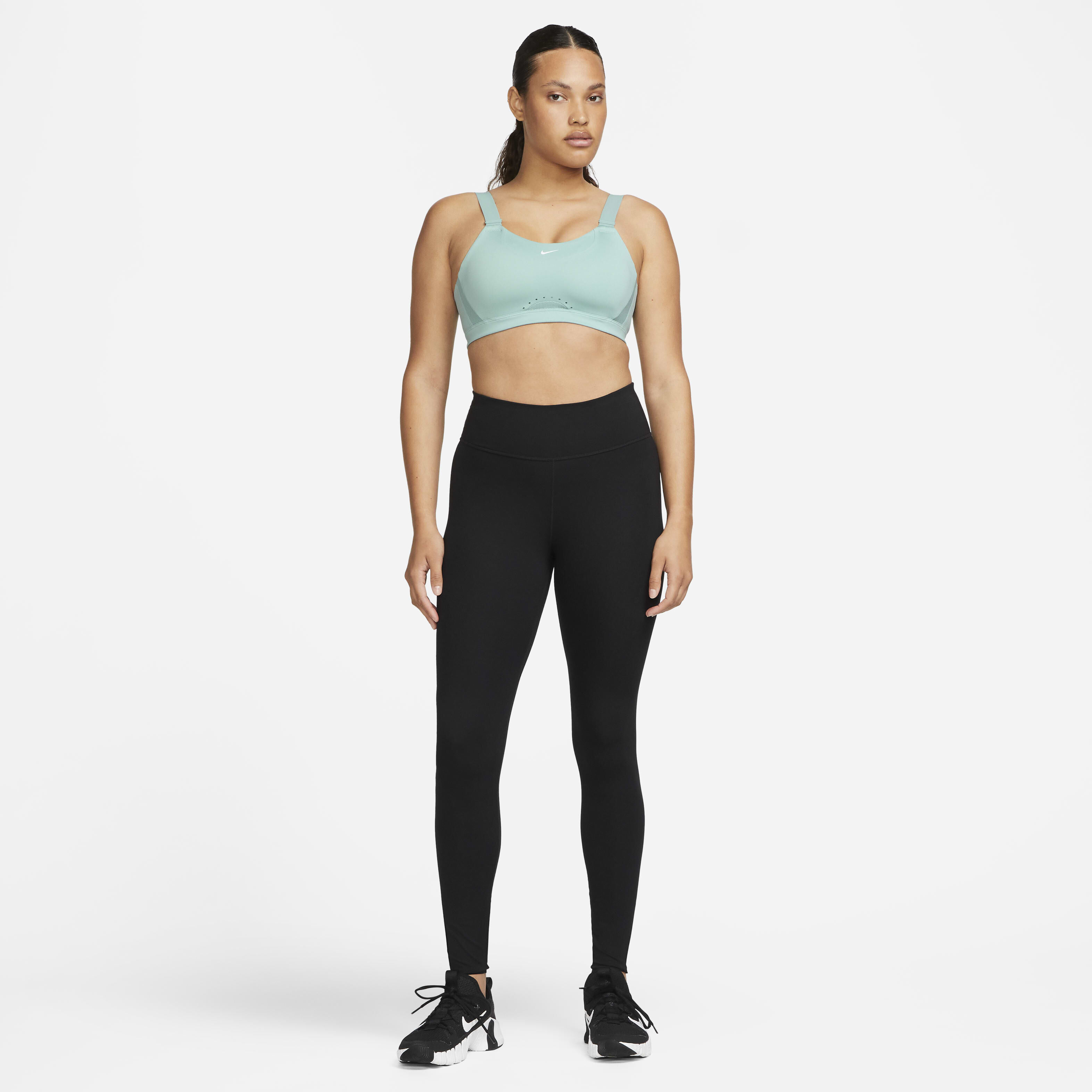 Nike Alpha image number 7