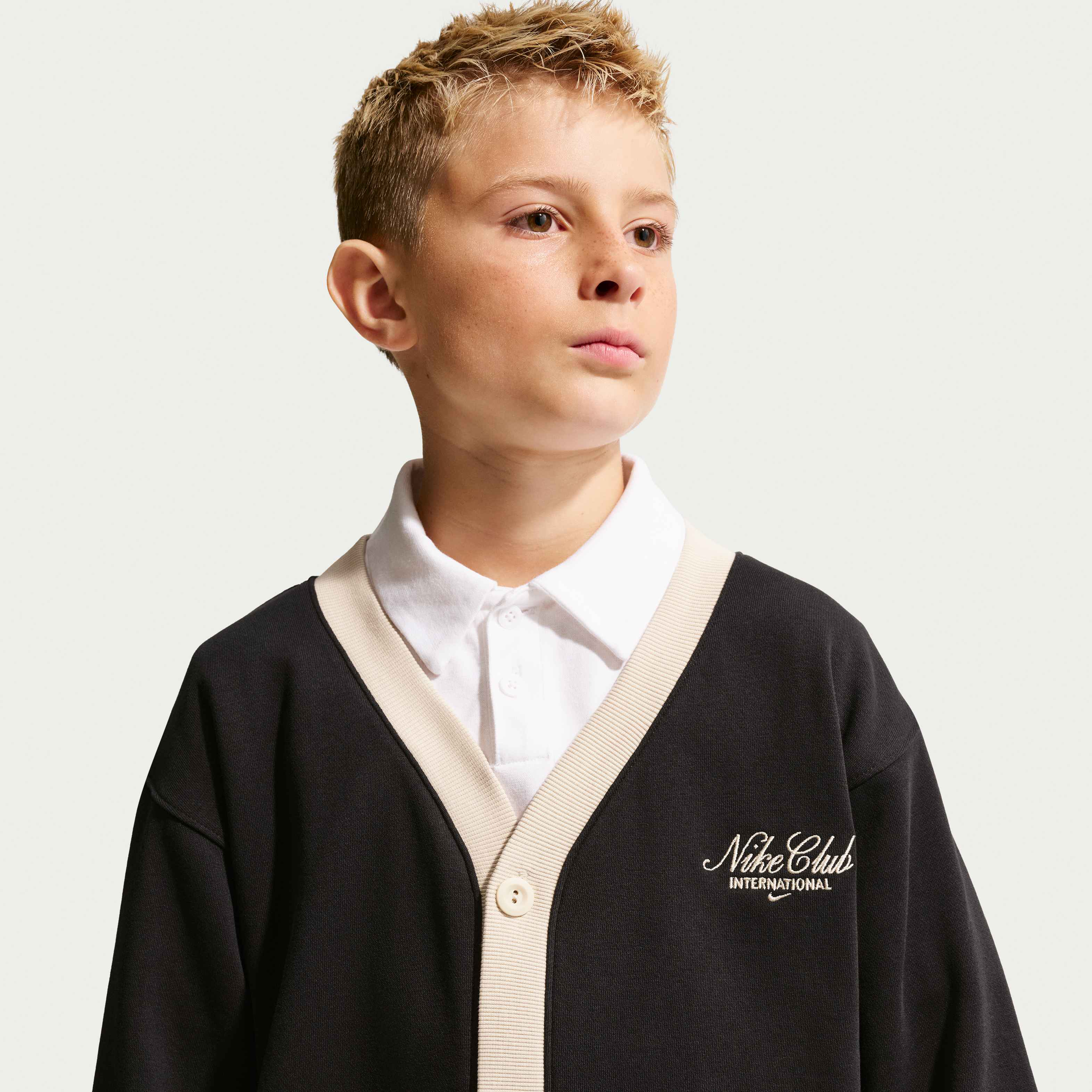 Nike Sportswear Club image number 2
