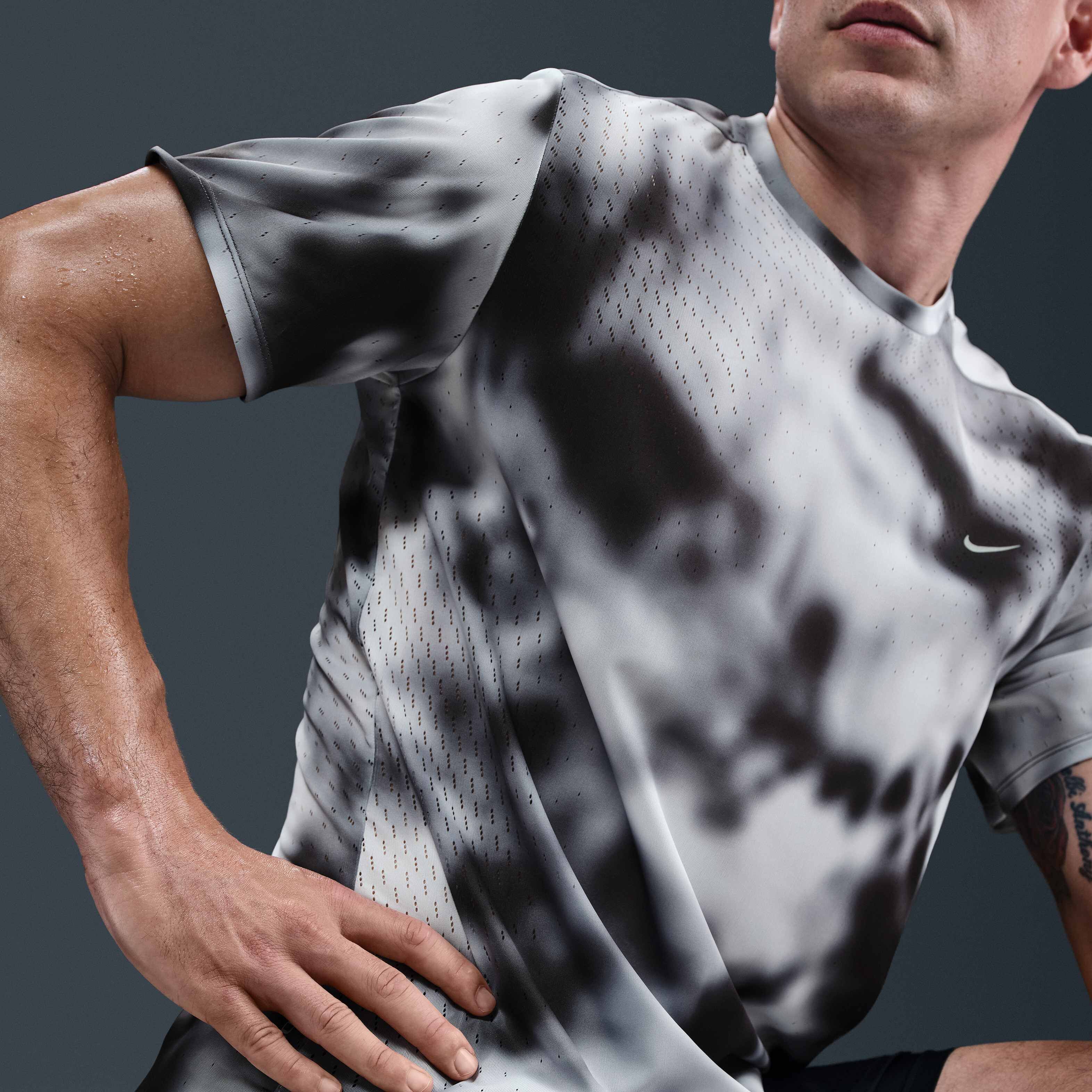 Nike Running Division Breathe image number 2