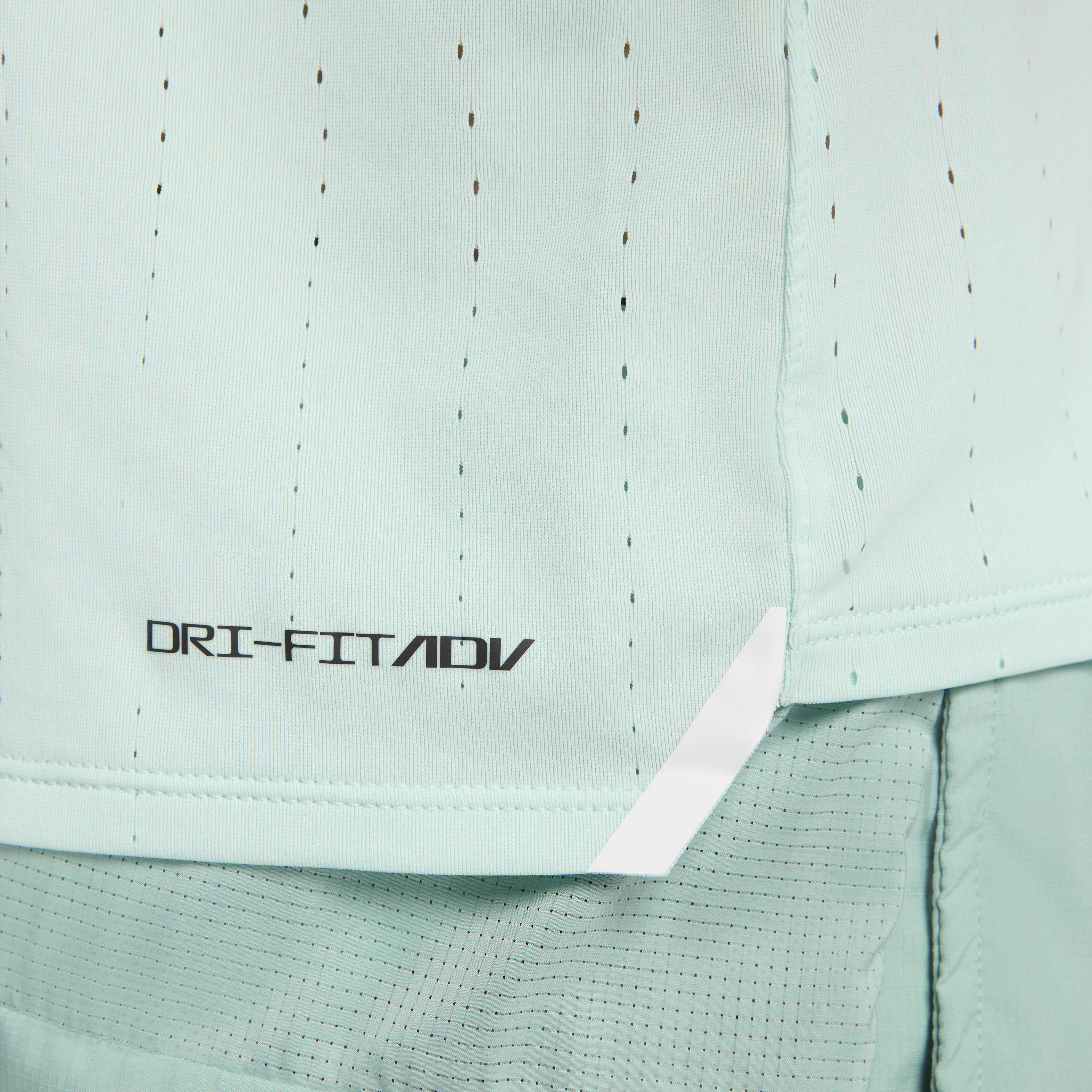 Nike Dri-FIT ADV AeroSwift image number 3