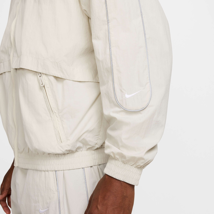 نايكي سبورتسوير سولو سووش image number 6 نايكي سبورتسوير سولو سووش image number 6