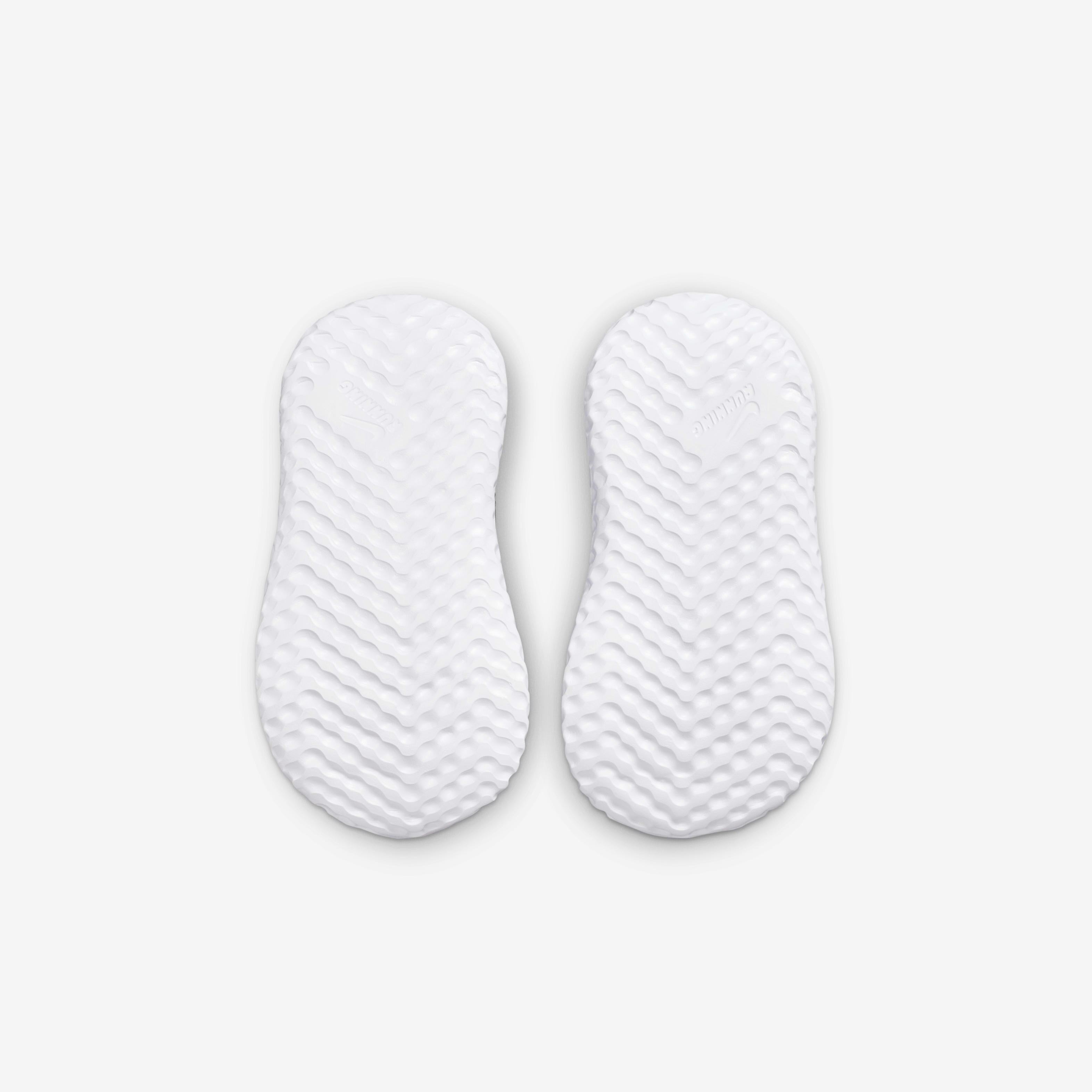 نايكي ريفوليوشن 5 image number 1