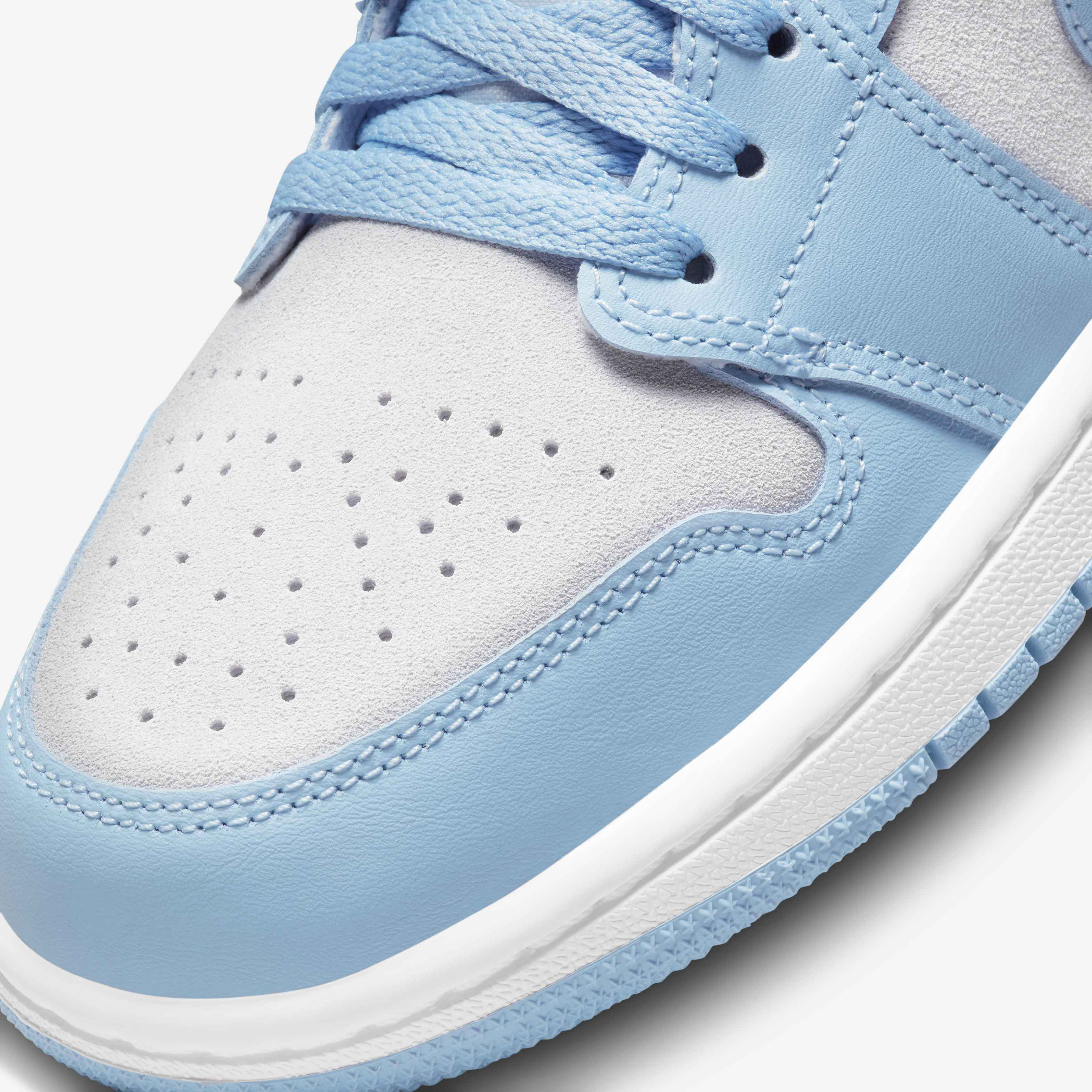 Air Jordan 1 Low image number 6