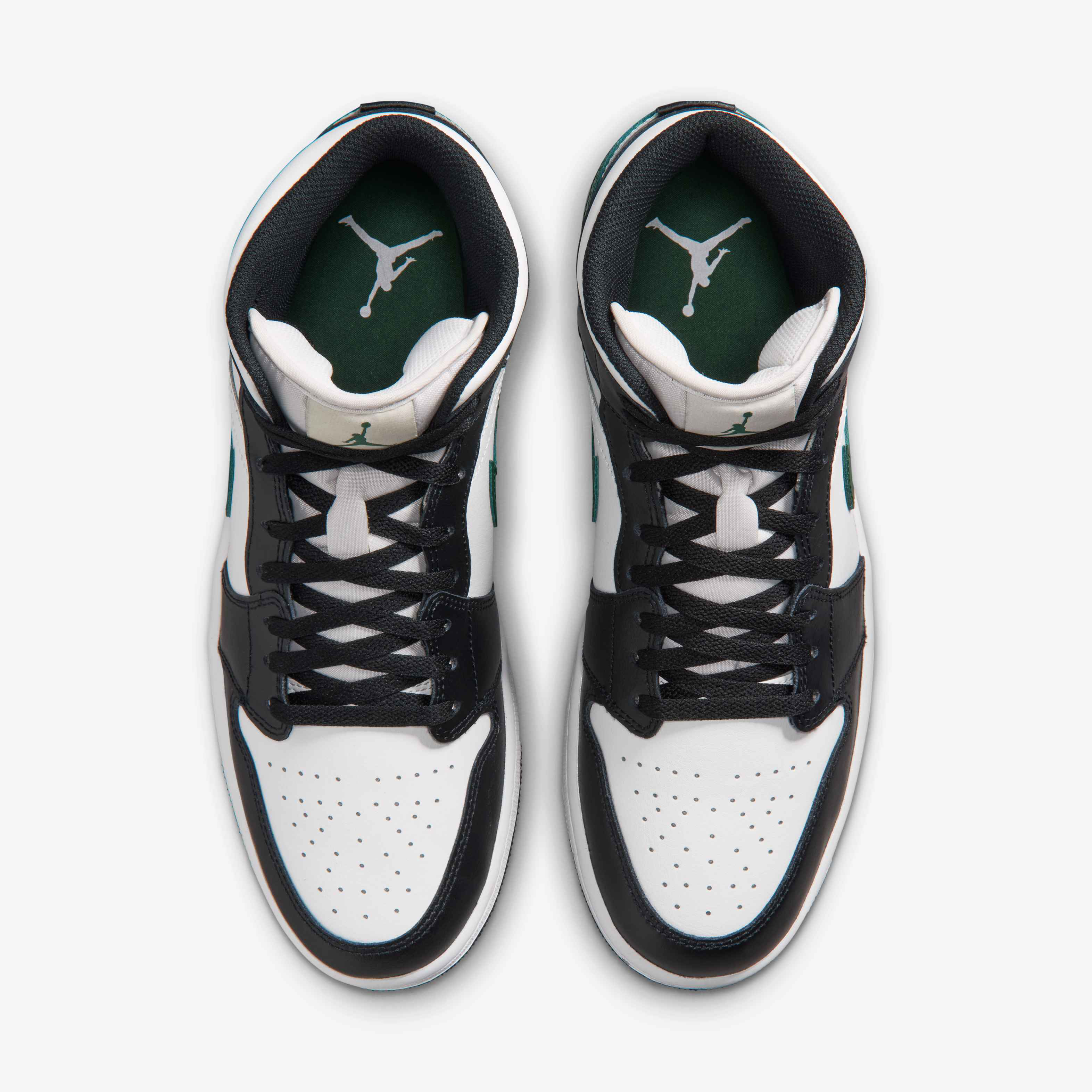 Air Jordan 1 Mid image number 3