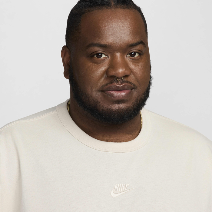 نايكي سبورتسوير بريميوم ايسنشالز image number 8 نايكي سبورتسوير بريميوم ايسنشالز image number 8