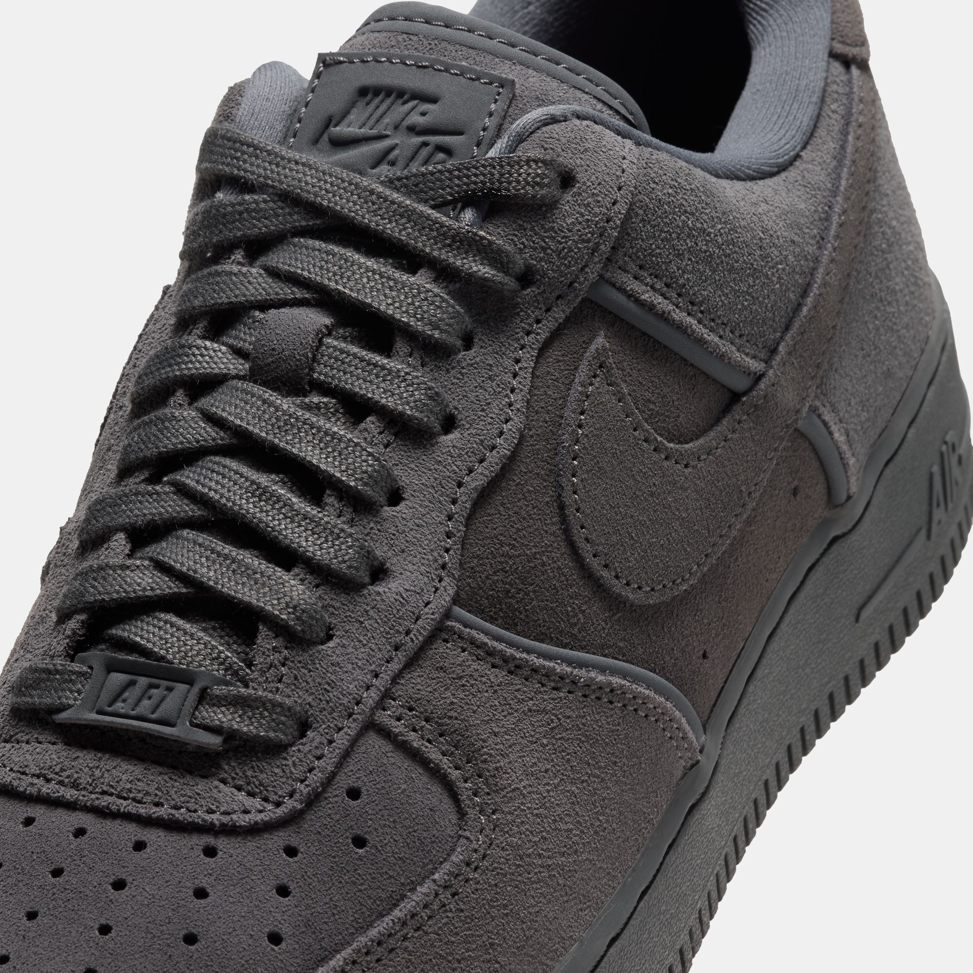 Nike Air Force 1 '07 LV8 image number 8