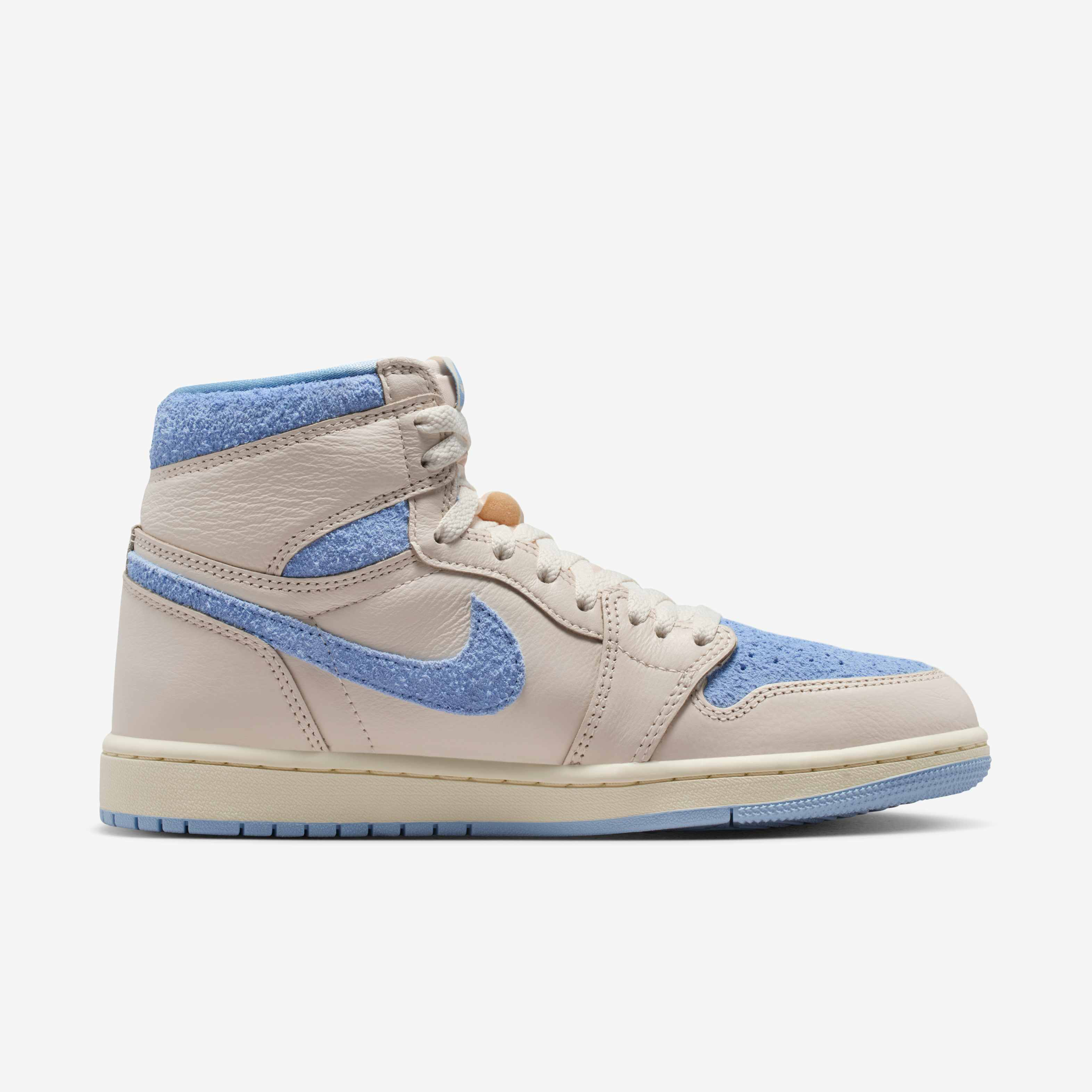 Air Jordan 1 Retro High OG 'Latte' image number 2