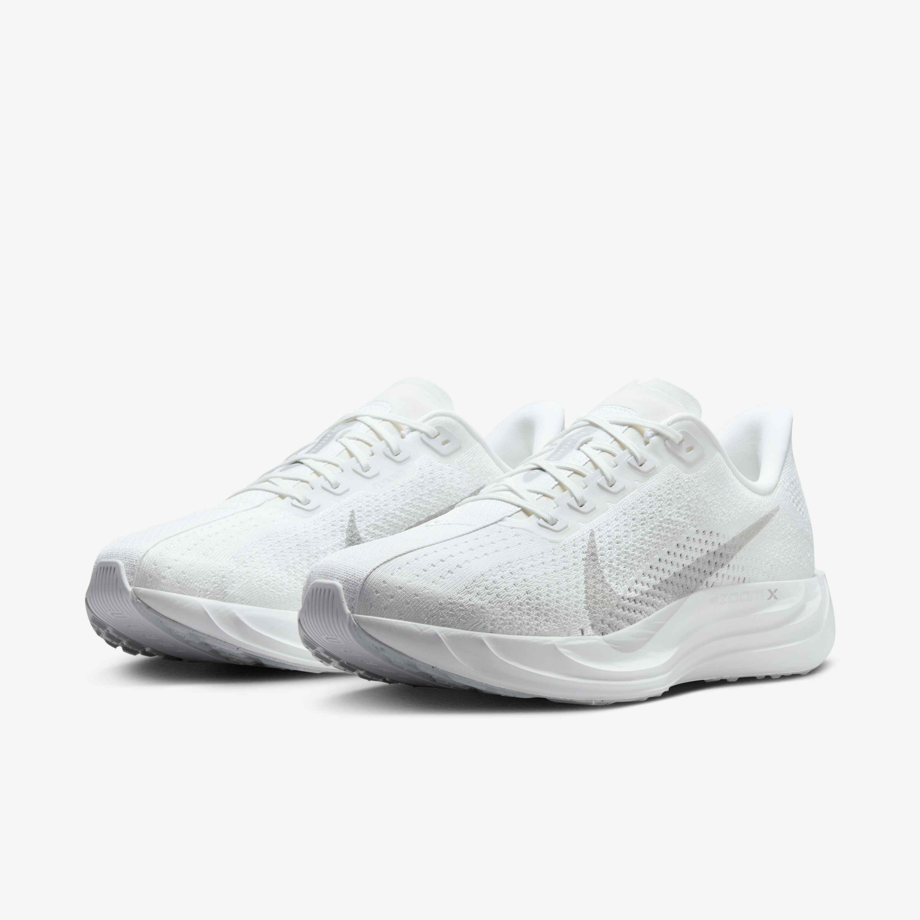 Nike Pegasus Plus image number 4