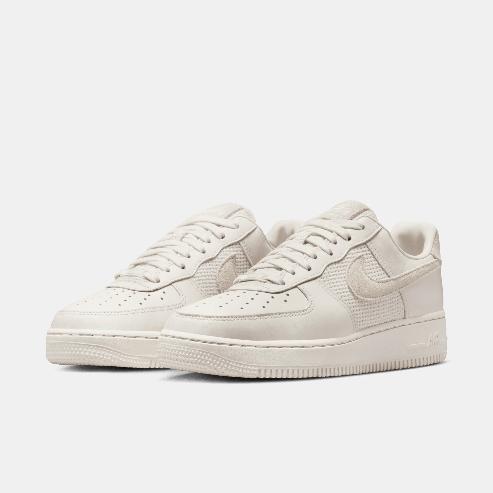 Nike Air Force 1 '07 image number 2