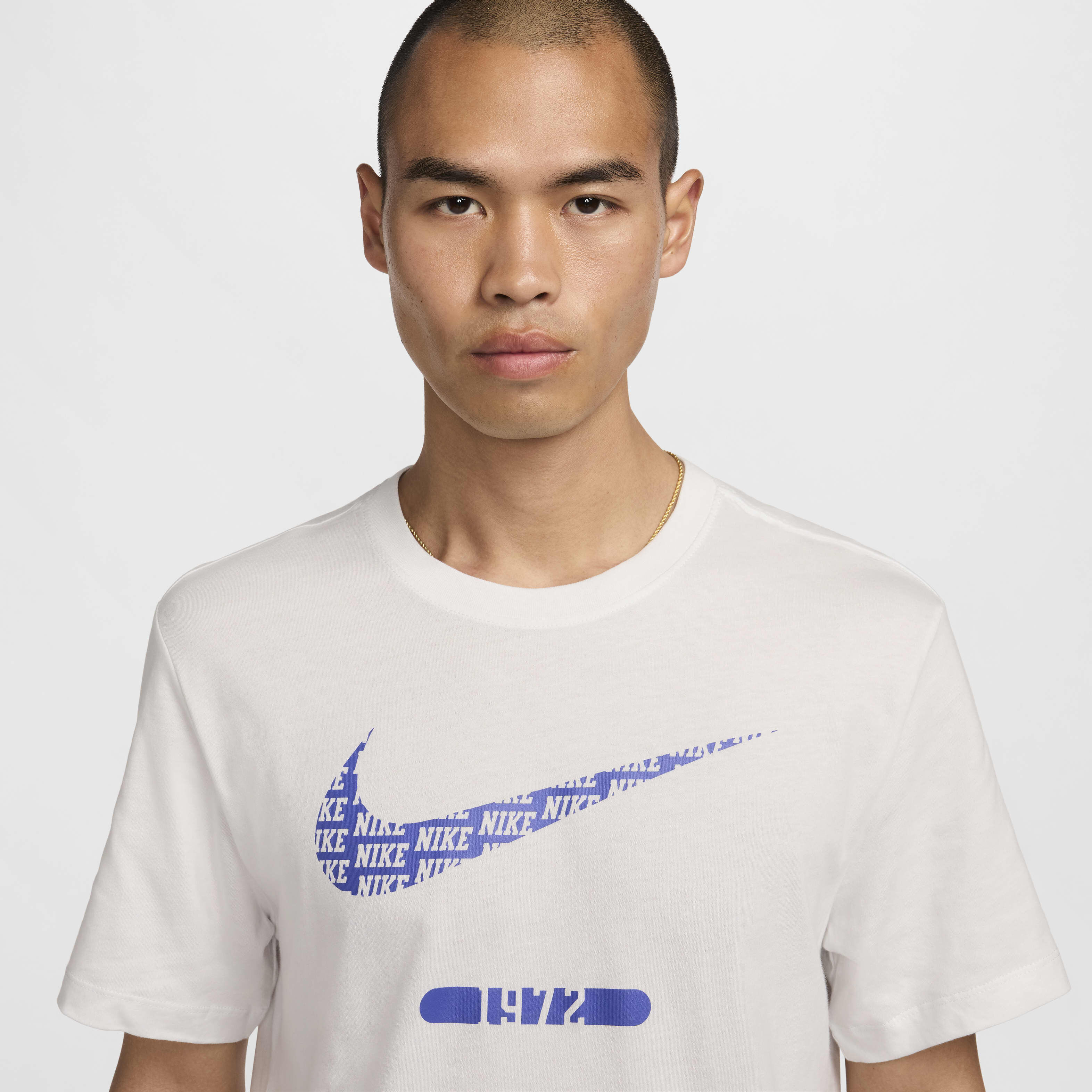 Buy Nike Sportswear Men s T Shirt Nike Kuwait Official