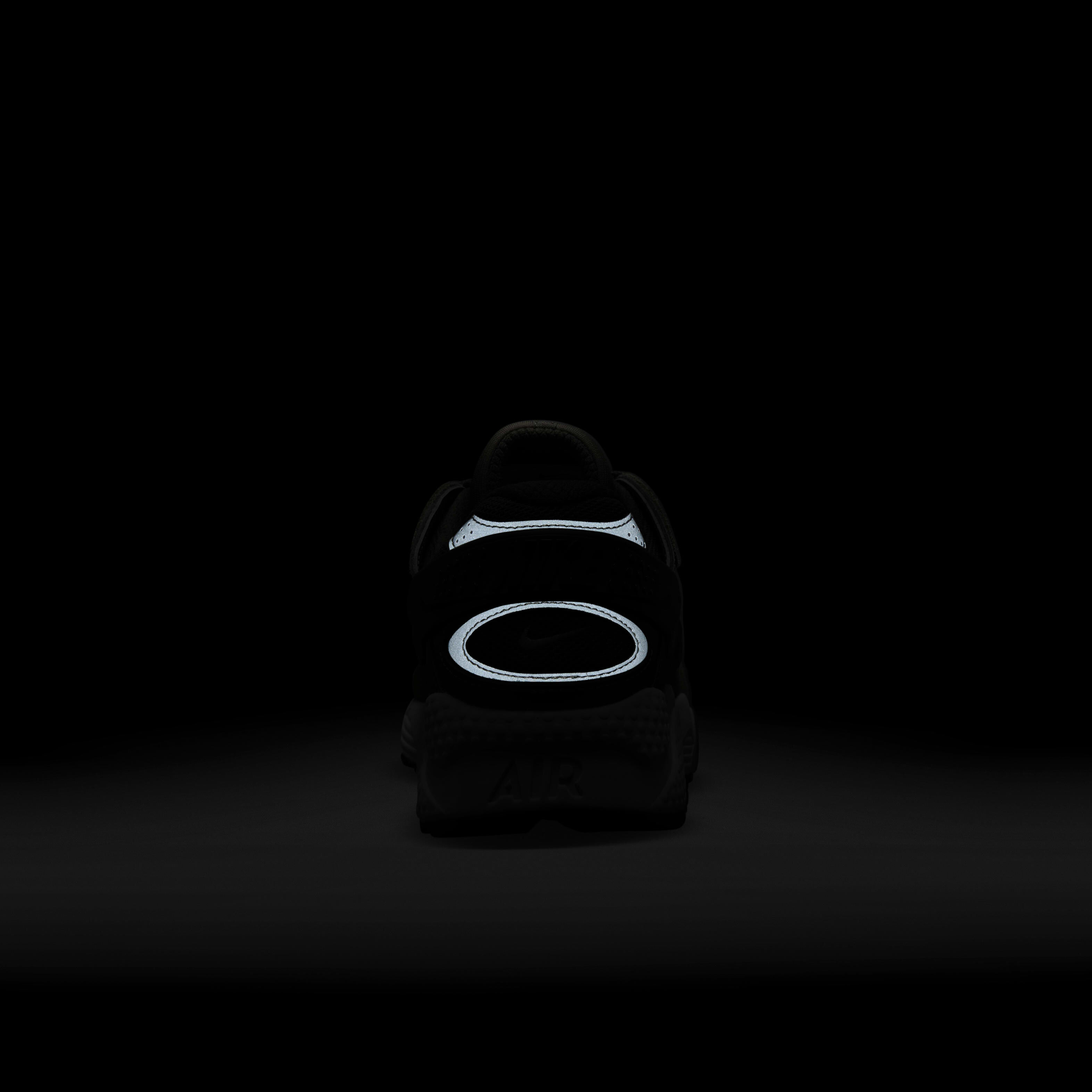 Nike Air Huarache Runner image number 9