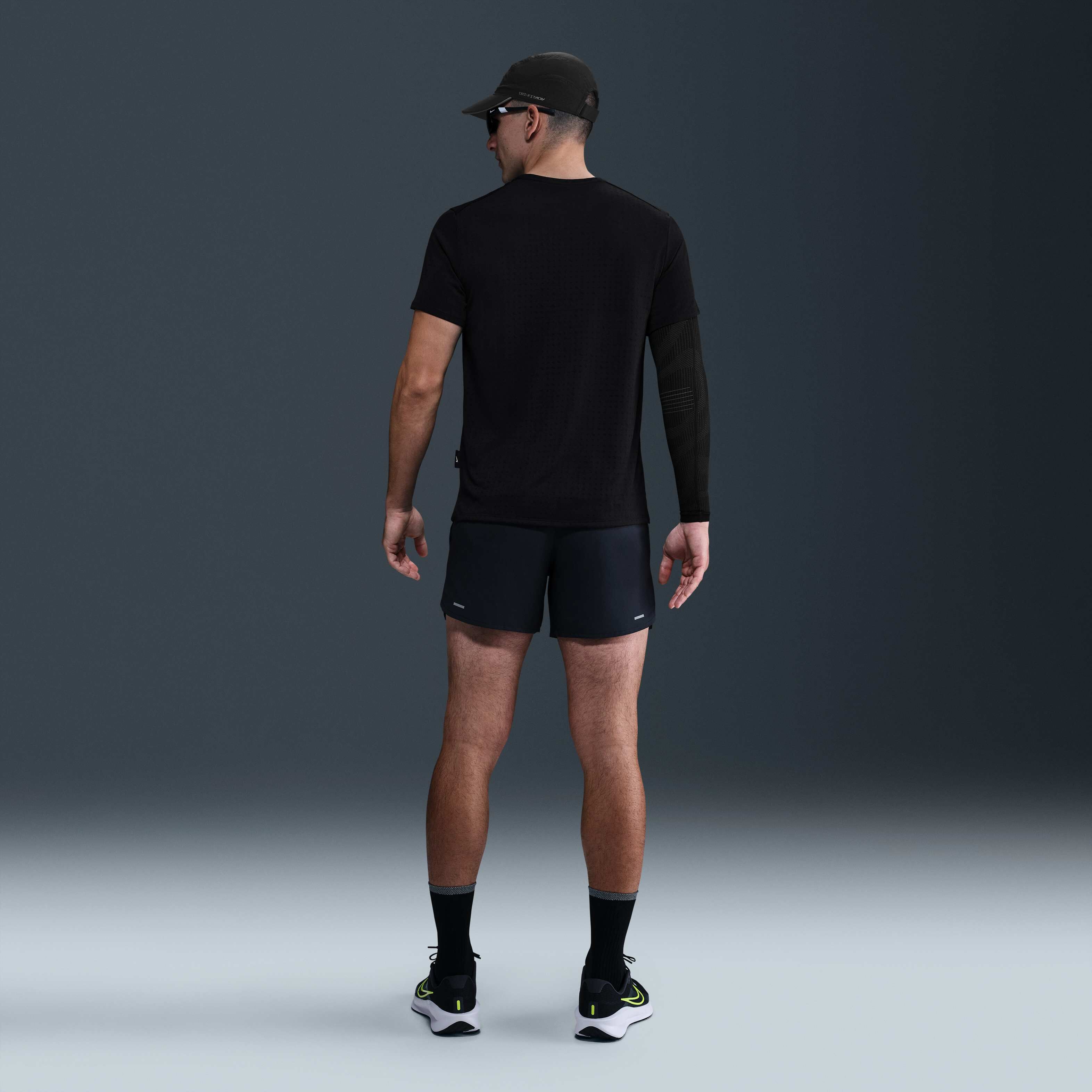 Nike Miler Breathe image number 4