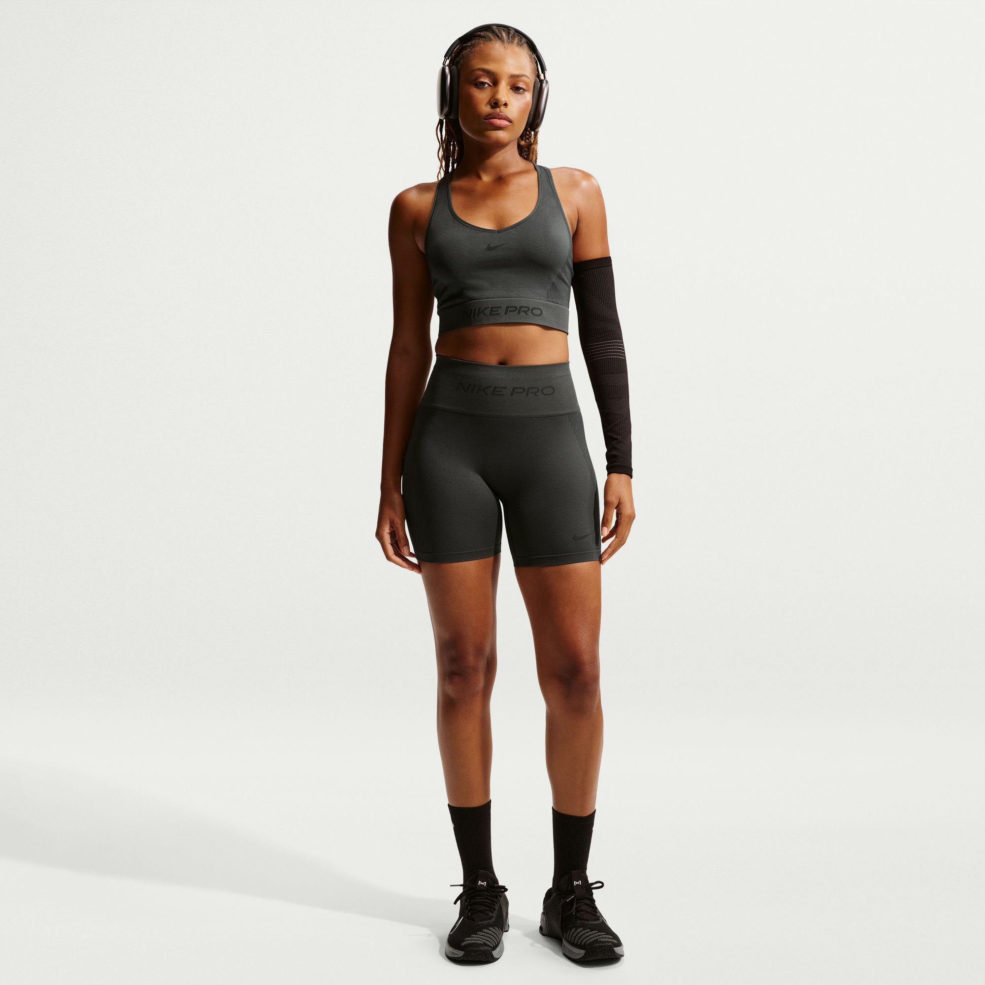 Nike Pro Seamless image number 0