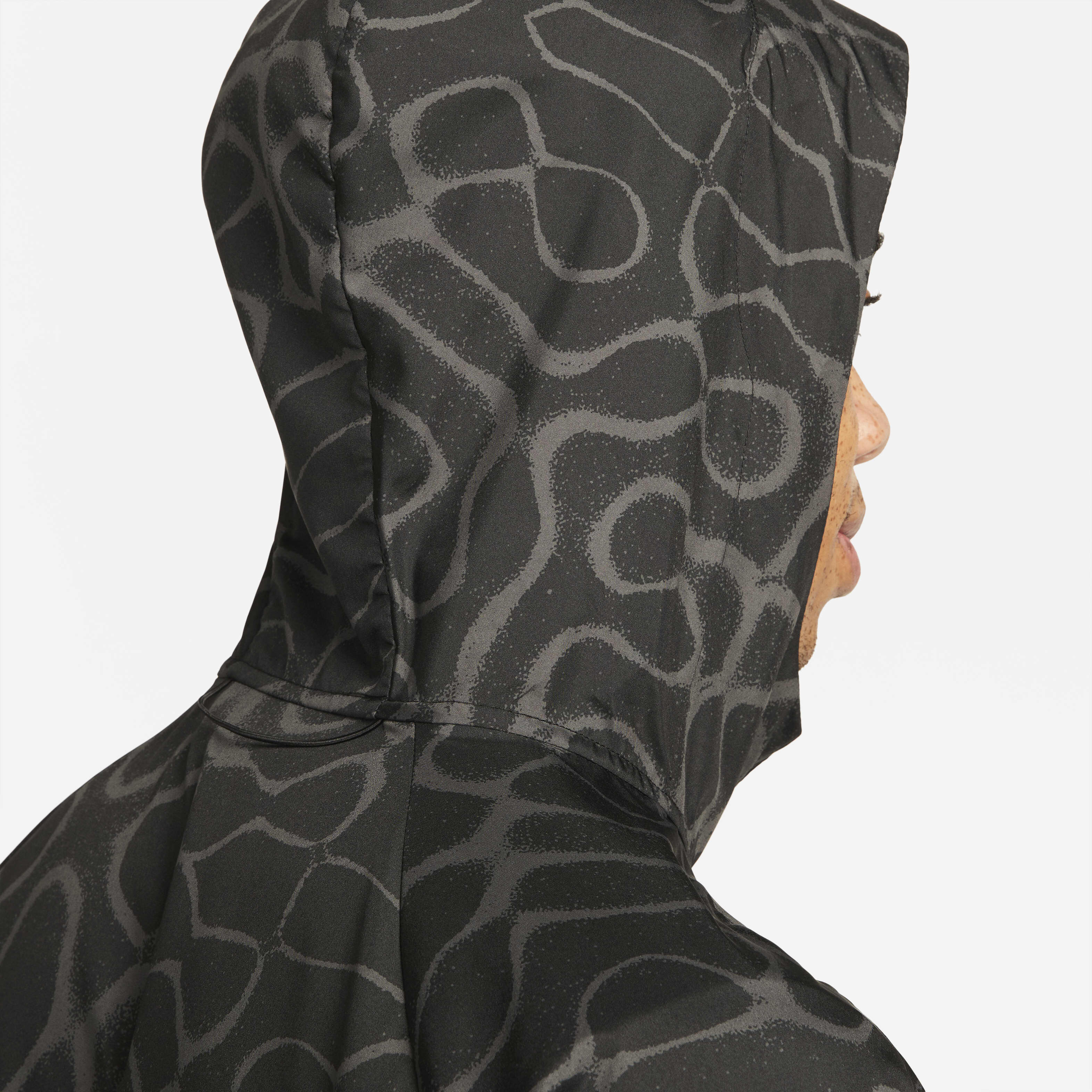 nike wild run jacket black