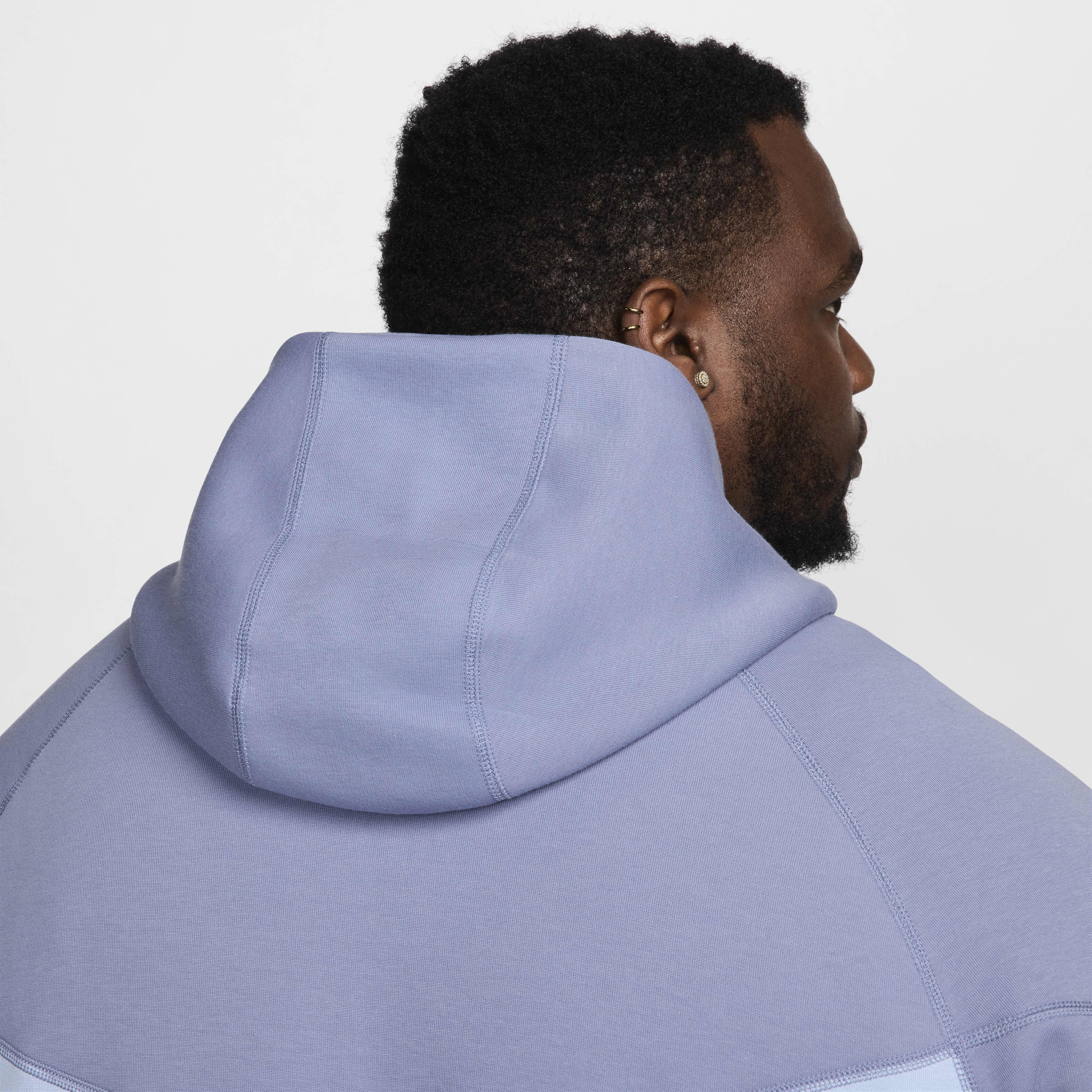 نايكي سبورتسوير تك فليس ويندرانر image number 16