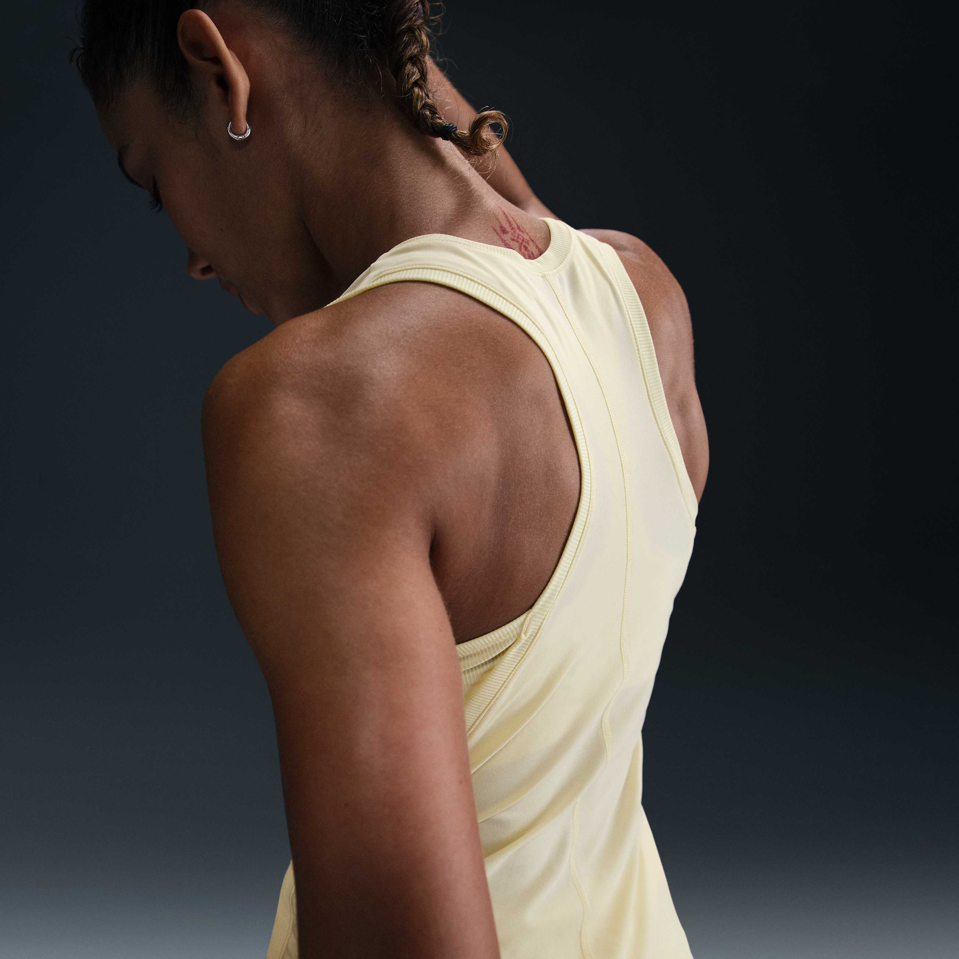 Nike Victory image number 2