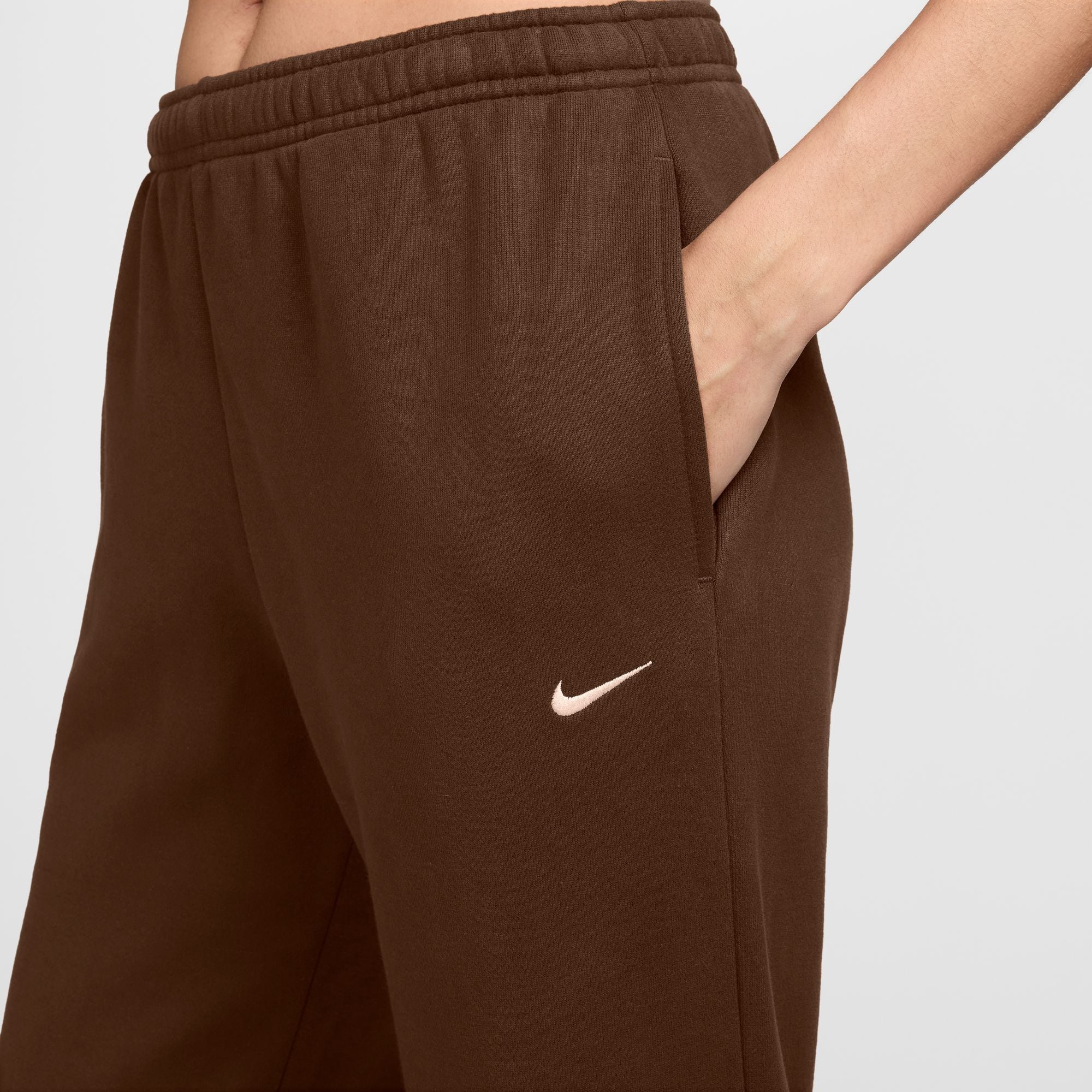 Nike Studio Fleece Medium Weight image number 2