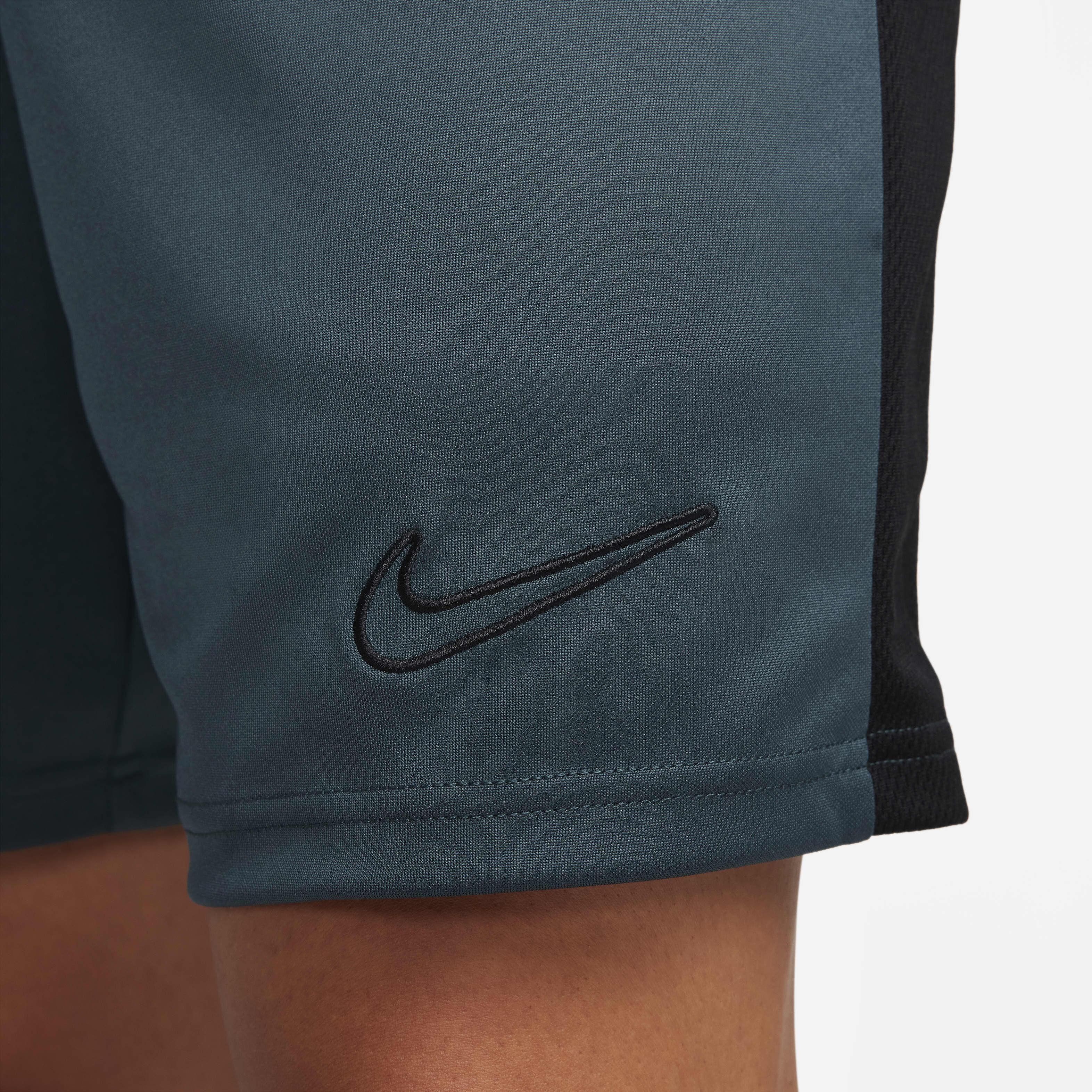Nike Dri-FIT Academy image number 2