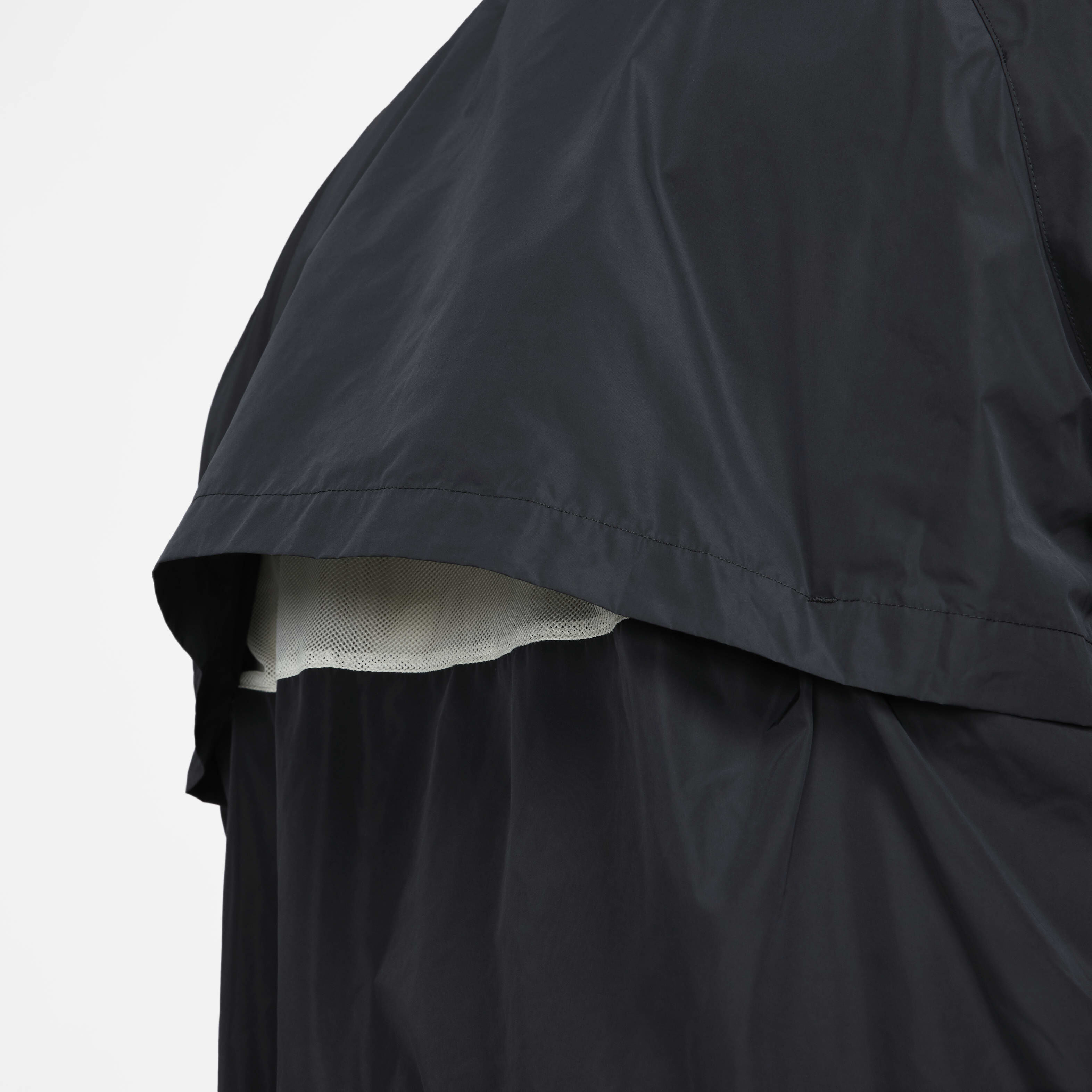 نايكي سووش image number 14