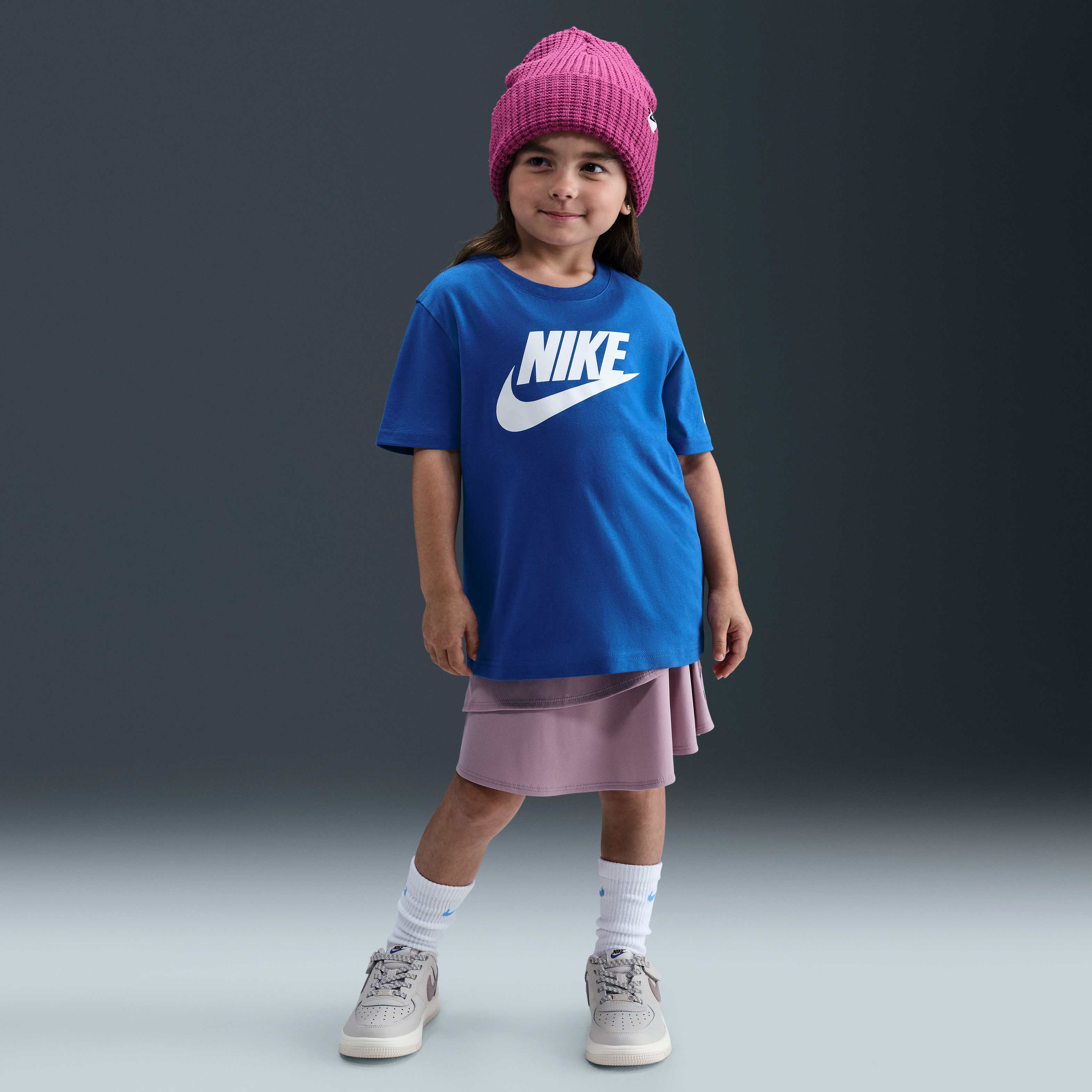 Nike image number 5