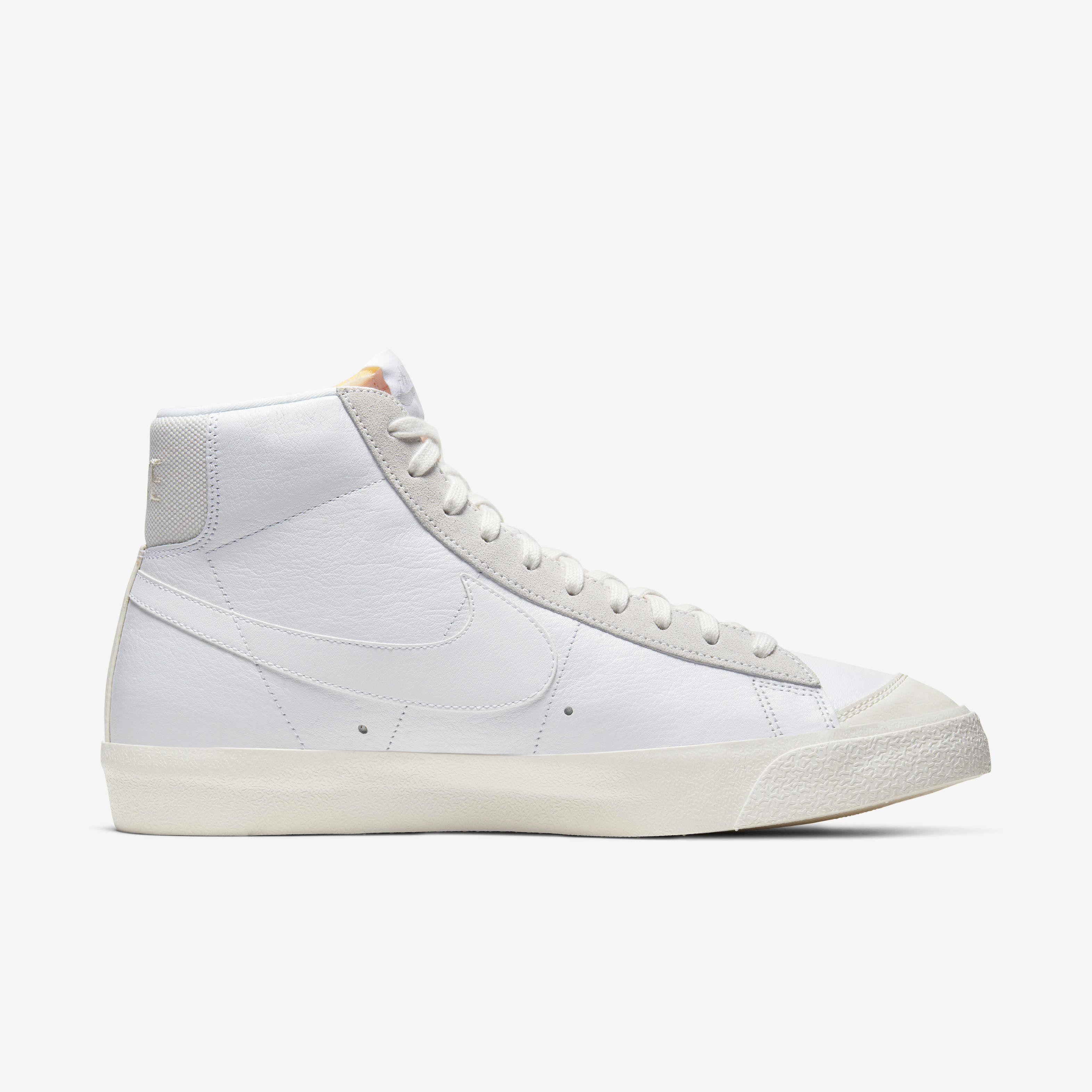 Nike Blazer Mid Vintage '77 image number 2