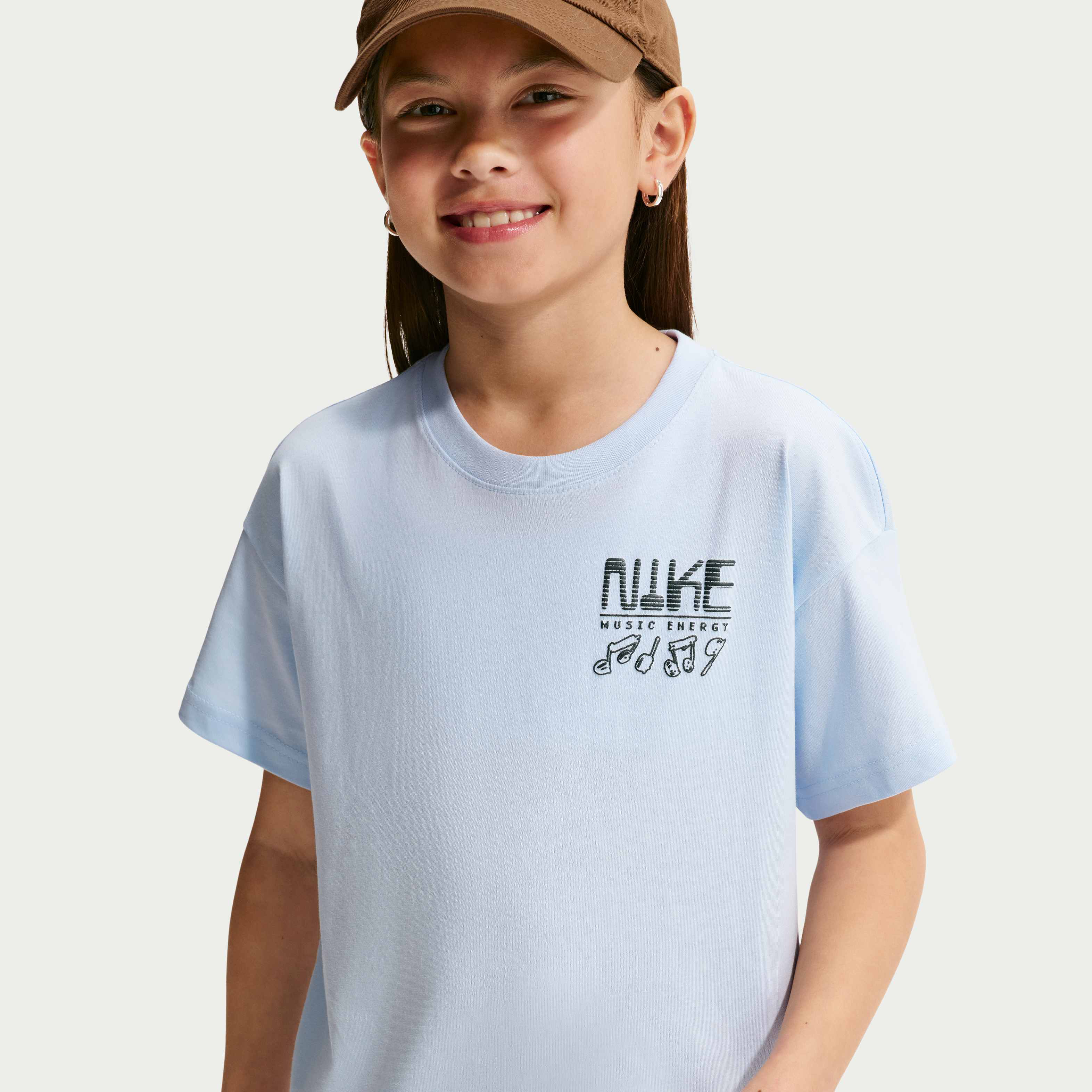 نايكي سووش image number 1