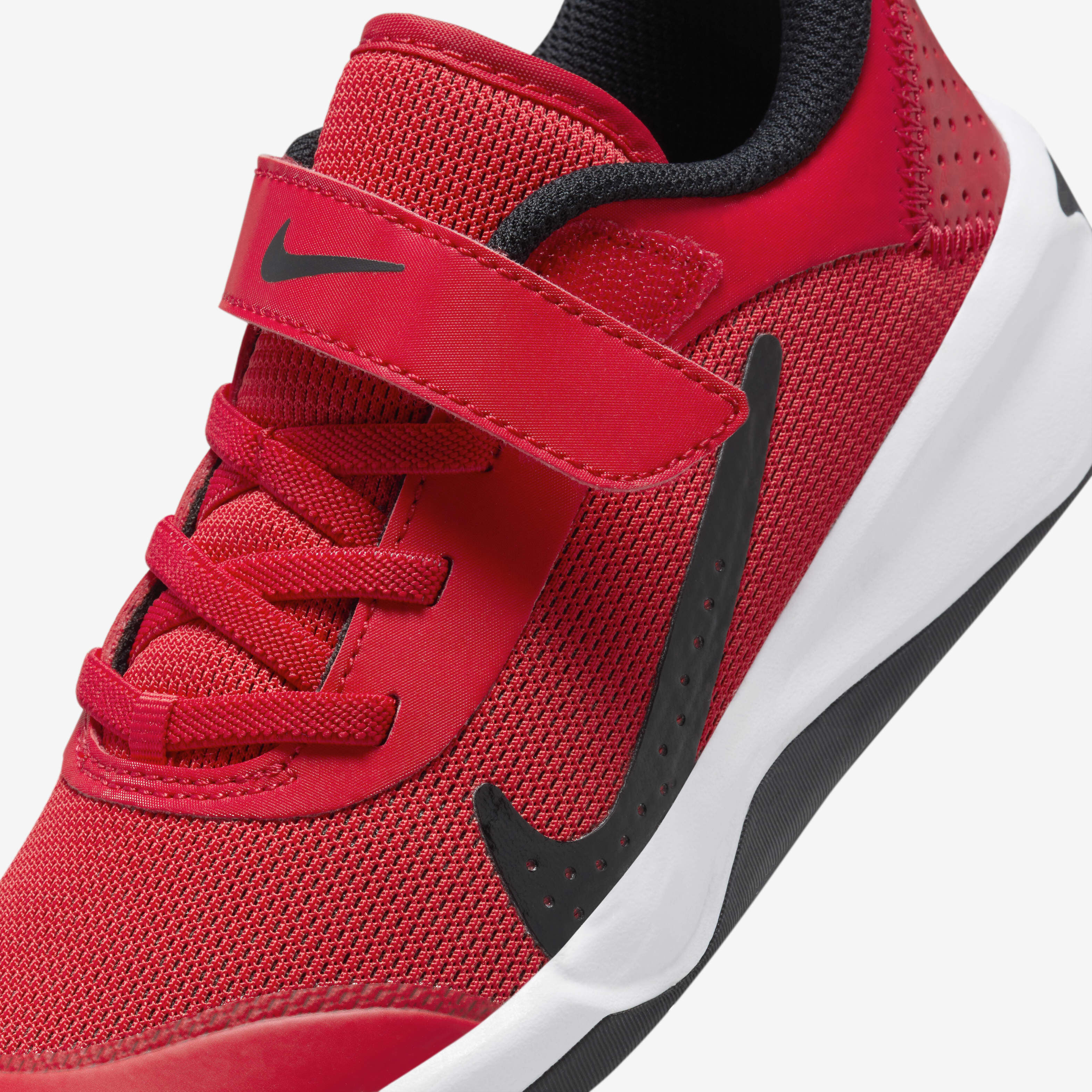 Buy Nike Omni Multi-Court Younger Kids' Shoes University Red
