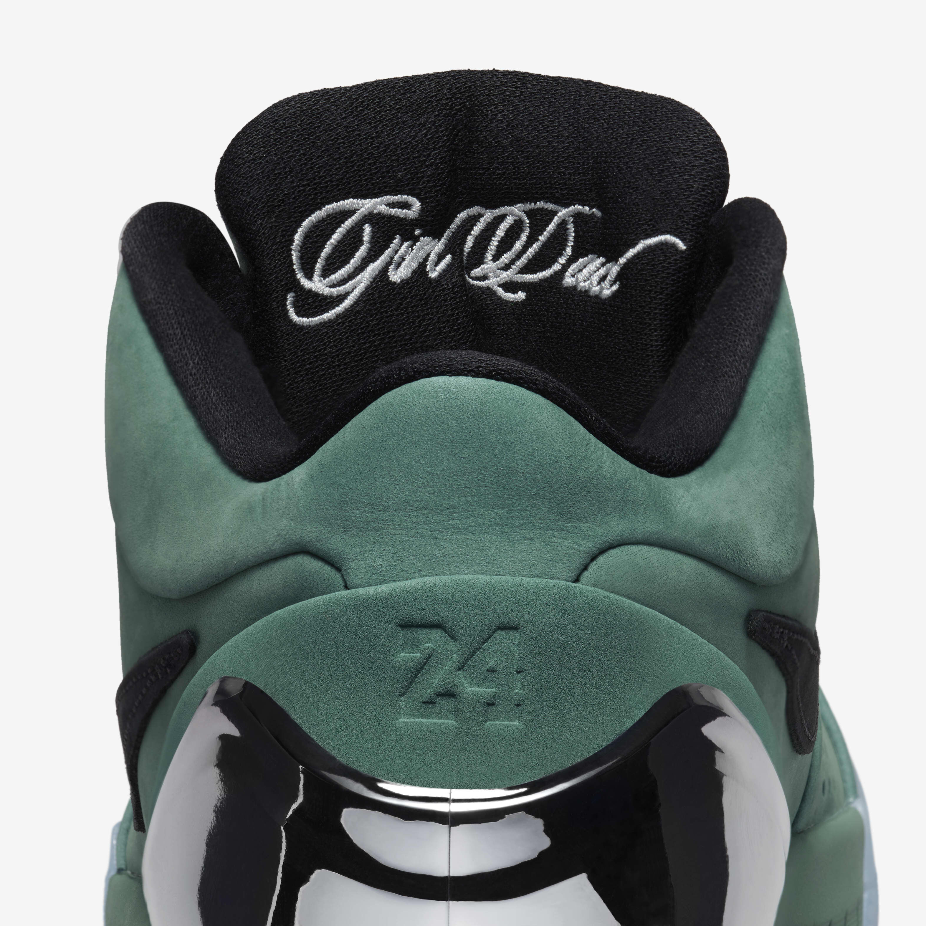 Kobe outdoor basketball shoes deals
