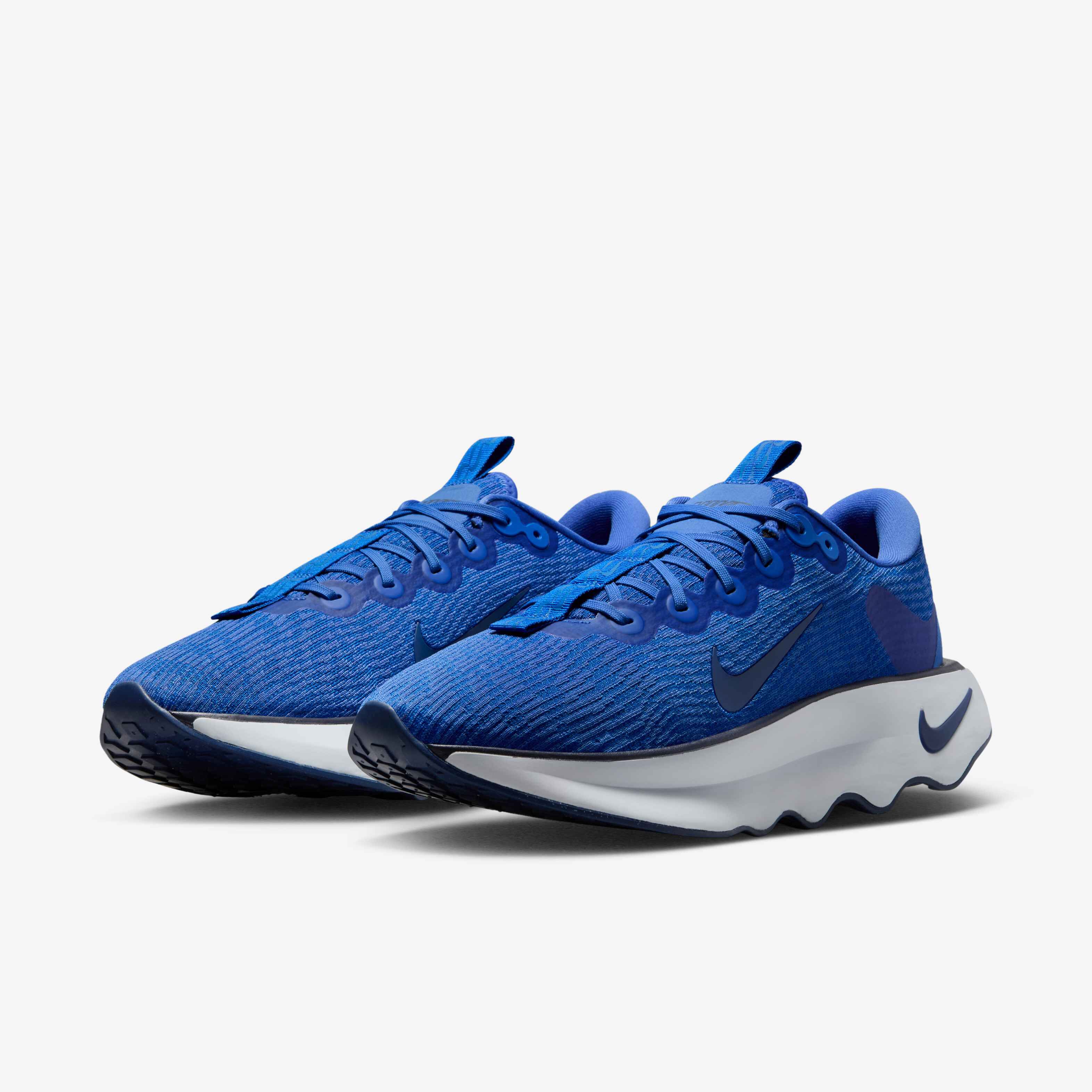 نايكي موتيفا image number 4