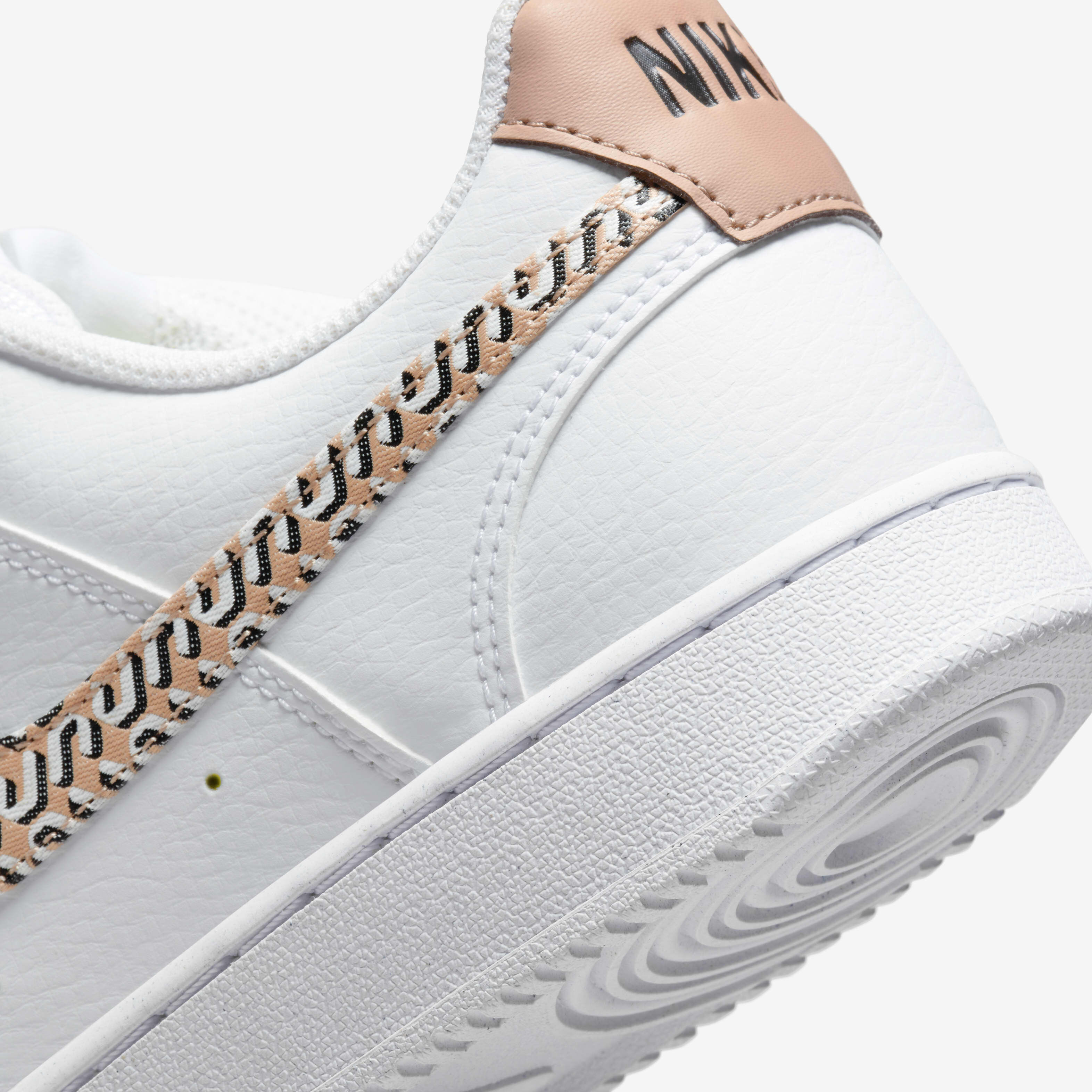 نايكي كورت فيجن لو نكست نيتشر image number 7