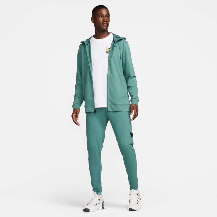 Nike Dry Graphic image number 6 Nike Dry Graphic image number 6