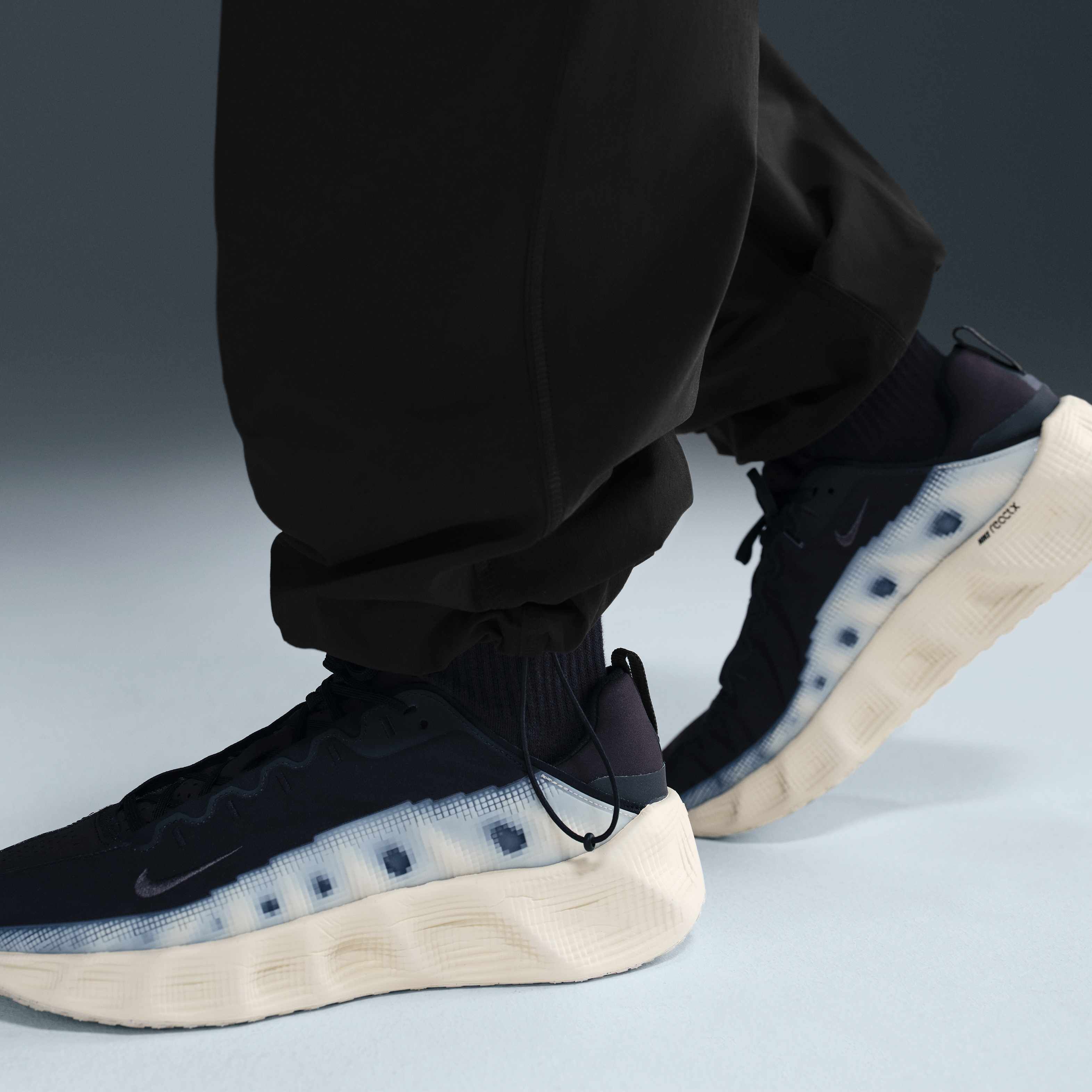 Nike Tech image number 5